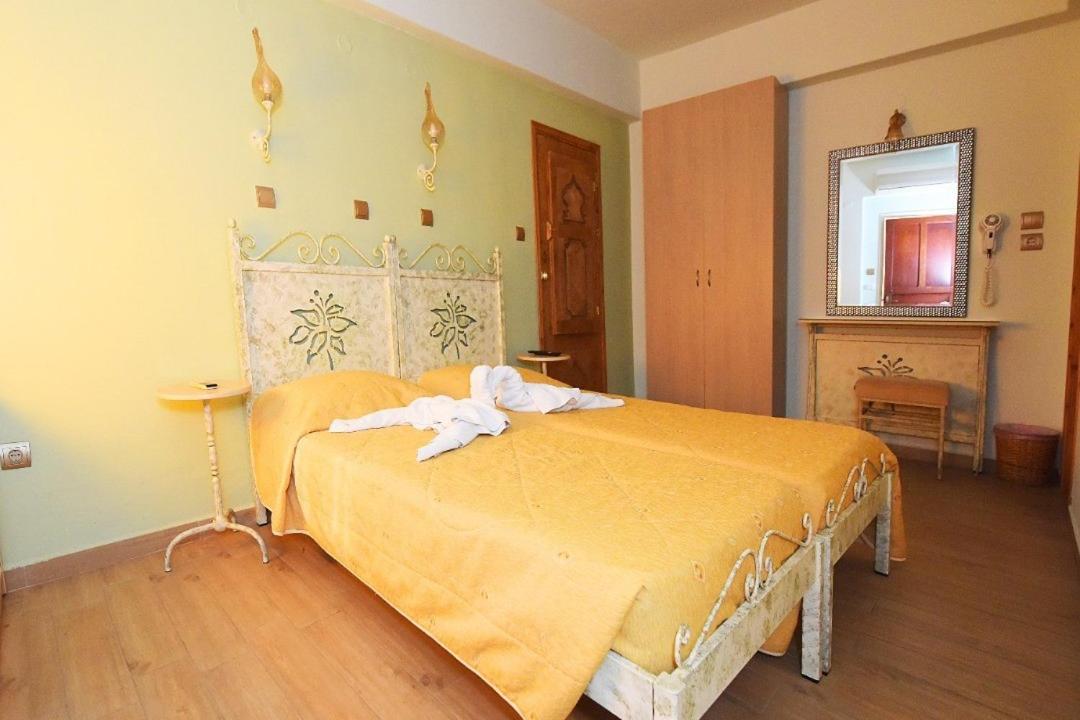 Double or Twin Room photo 1