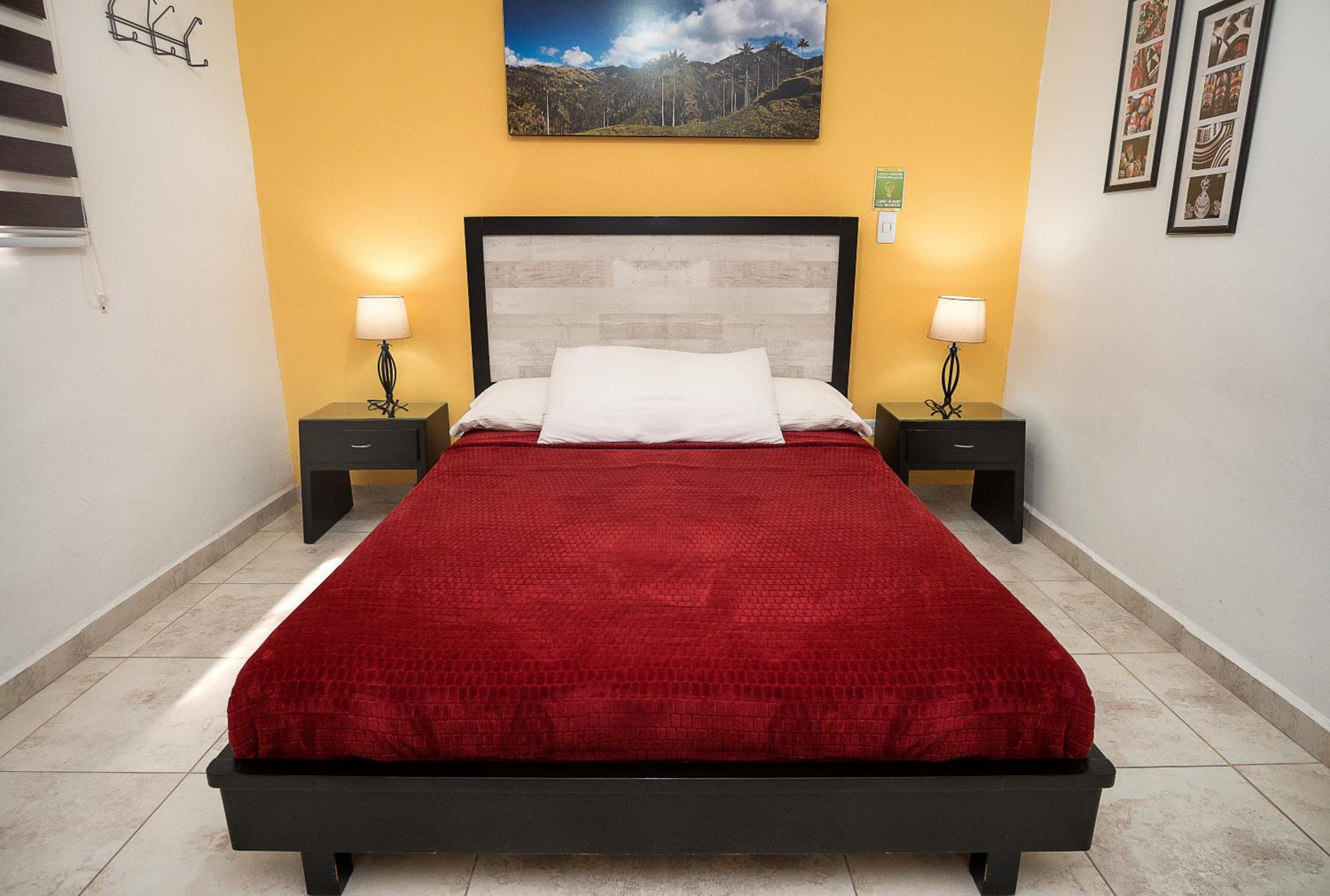 Double Room with Private Bathroom photo 1