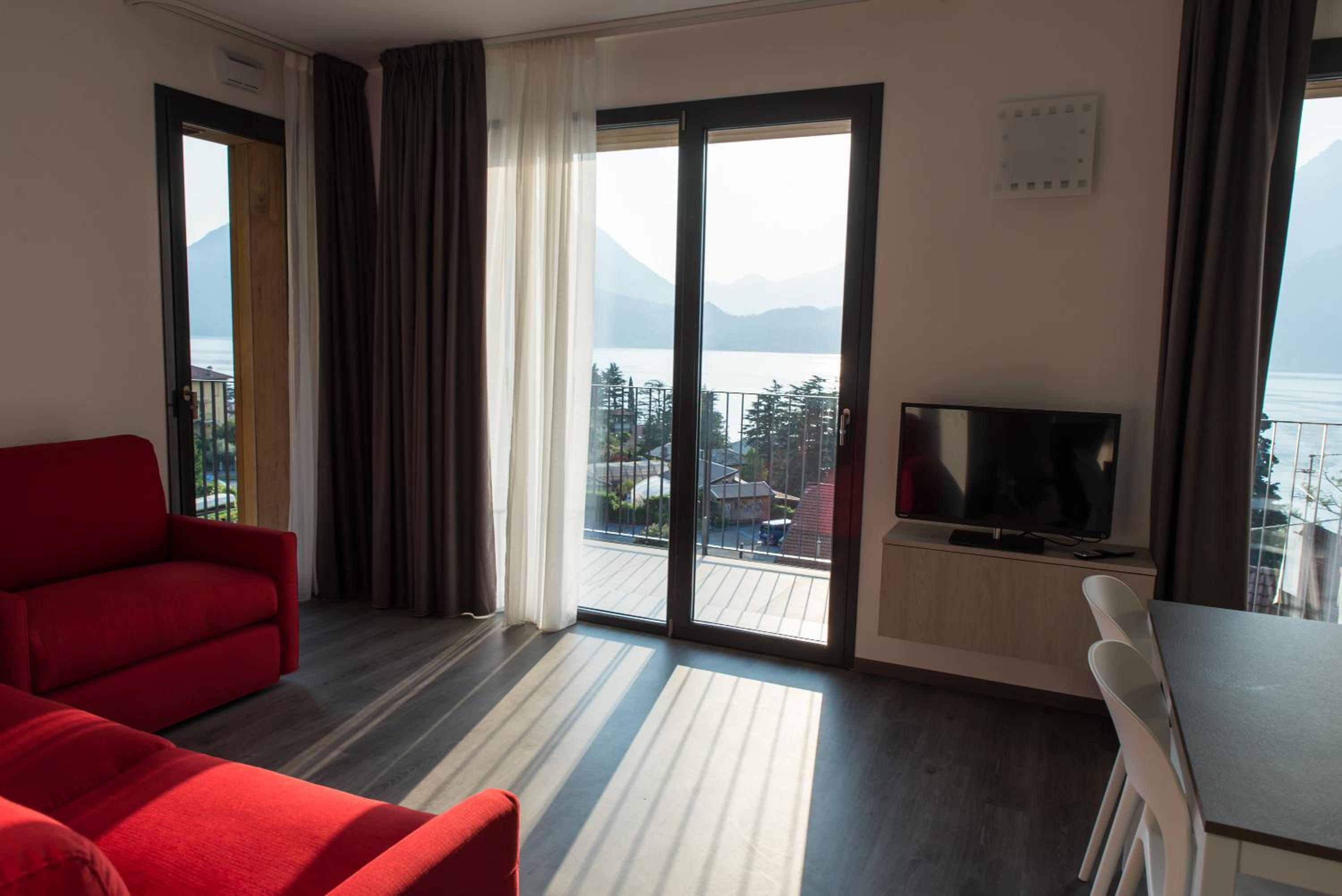 One-Bedroom Apartment with Balcony - Split Level photo 1