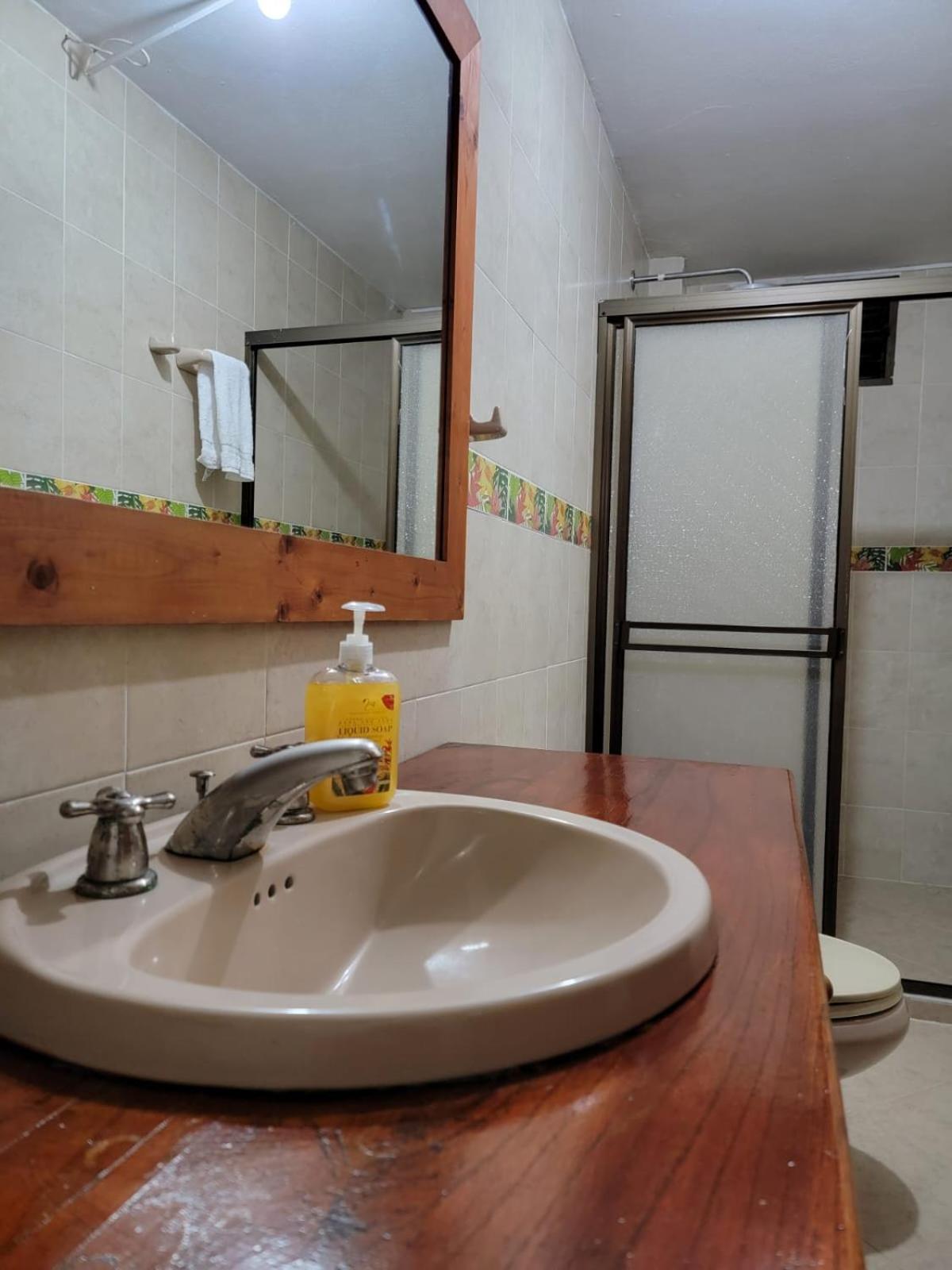Family Room with Private Bathroom photo 2
