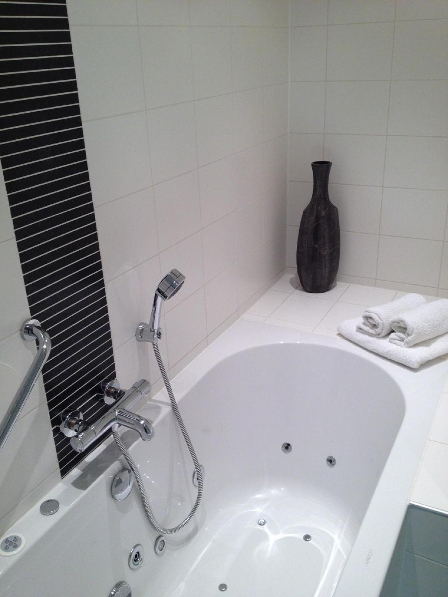Junior Suite with Double Bed photo 3