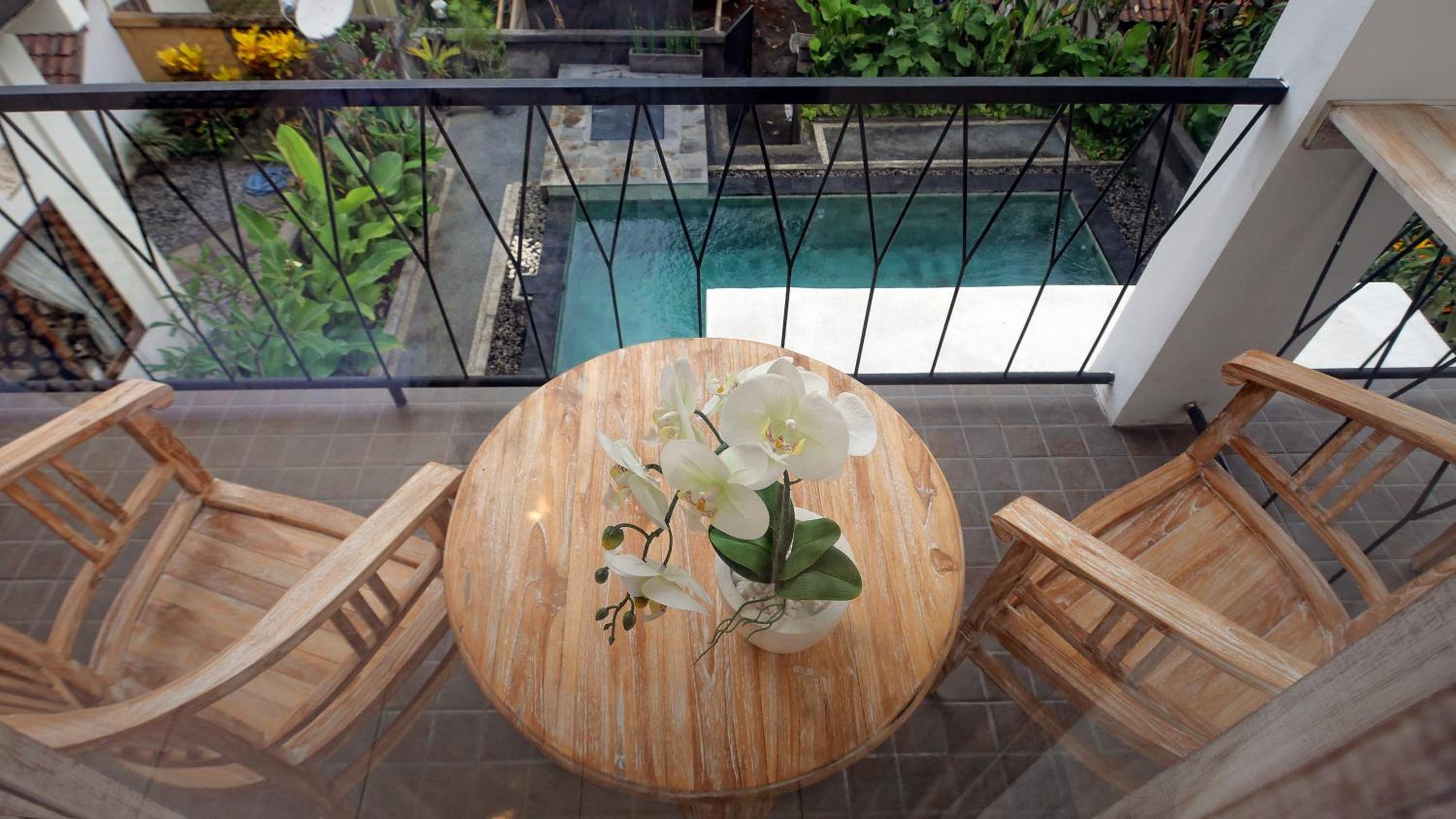 Villa with Private Pool - Photo 34