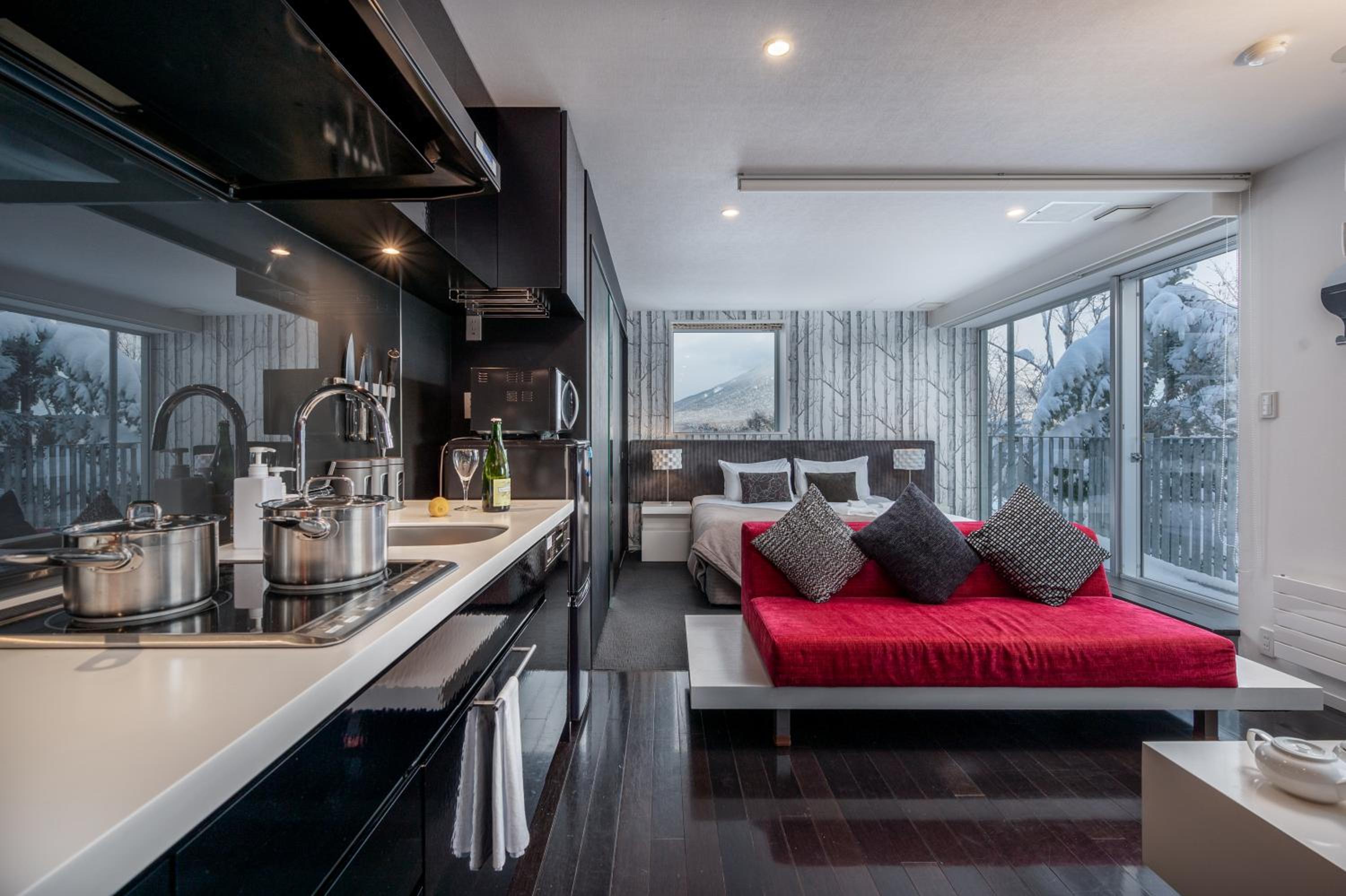 Studio Apartment photo 1