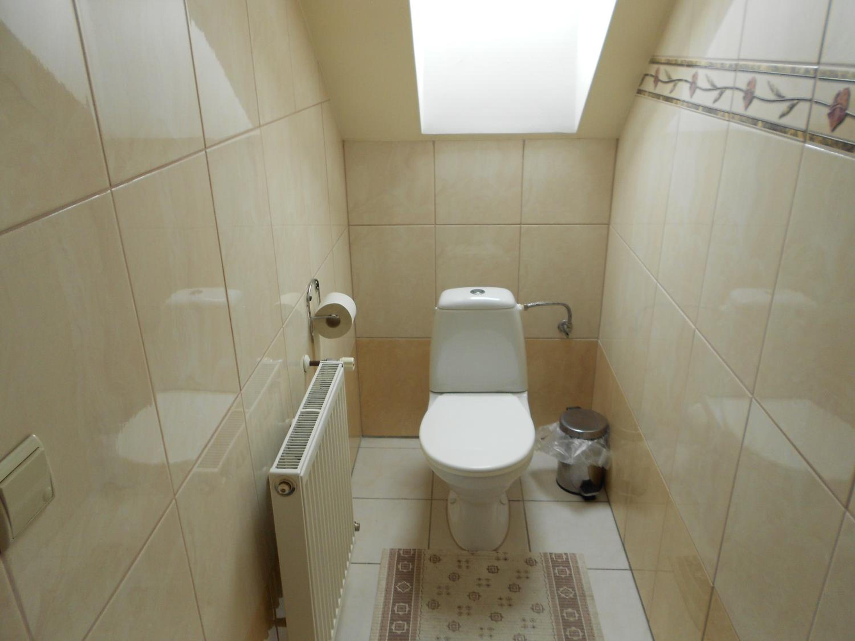 Standard Single Room with Shower photo 3