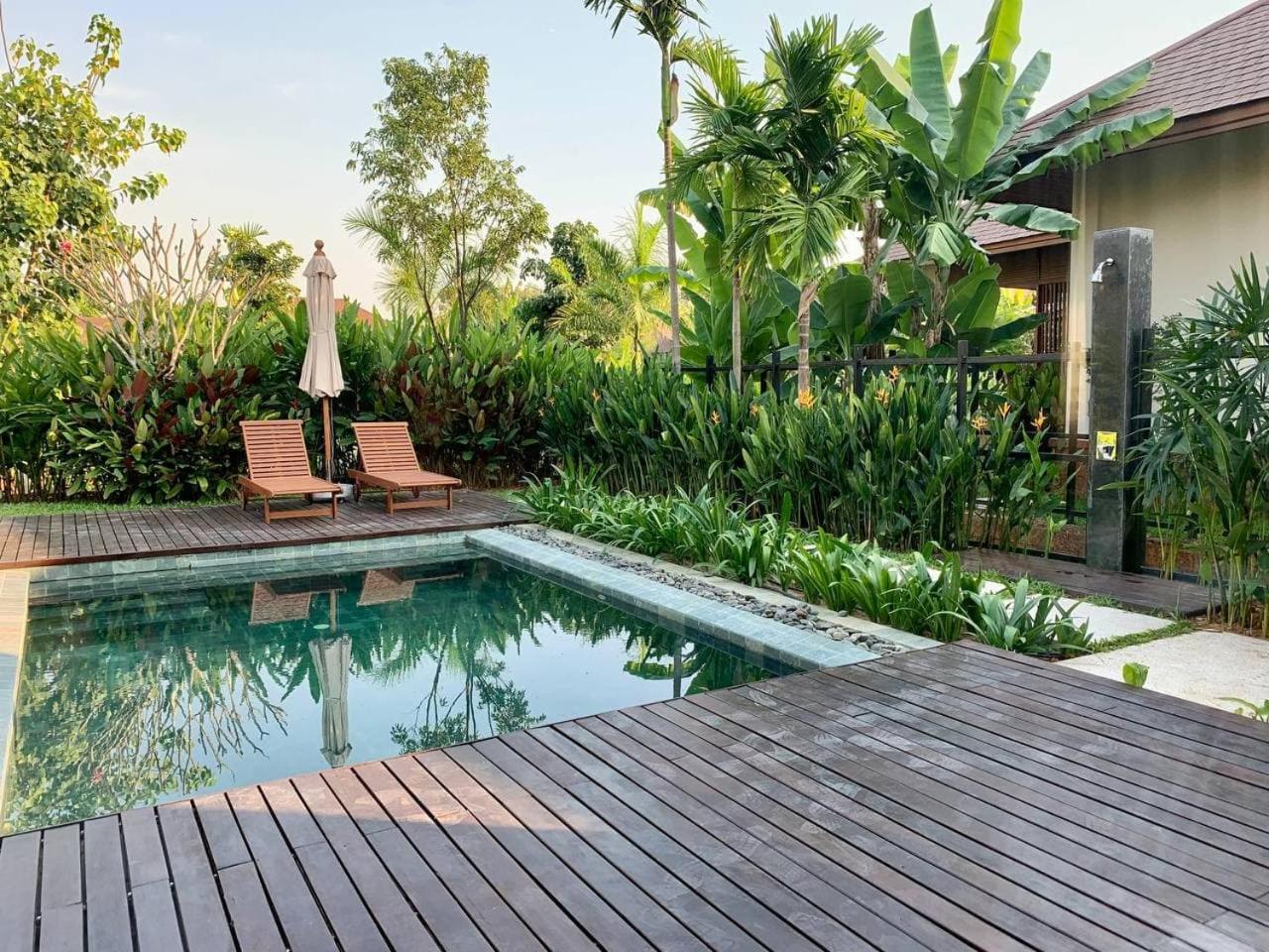 Modern Pool Villa - Photo 8