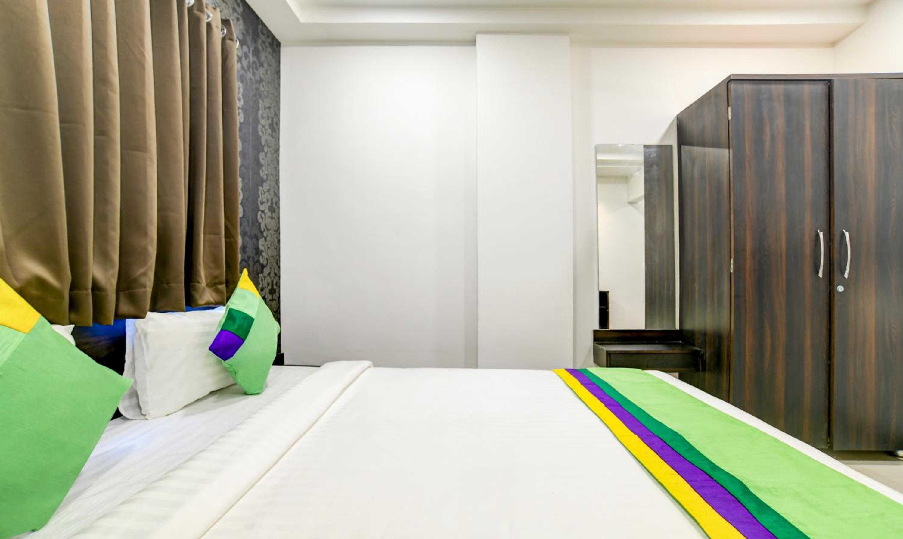 Standard Double Room photo 3