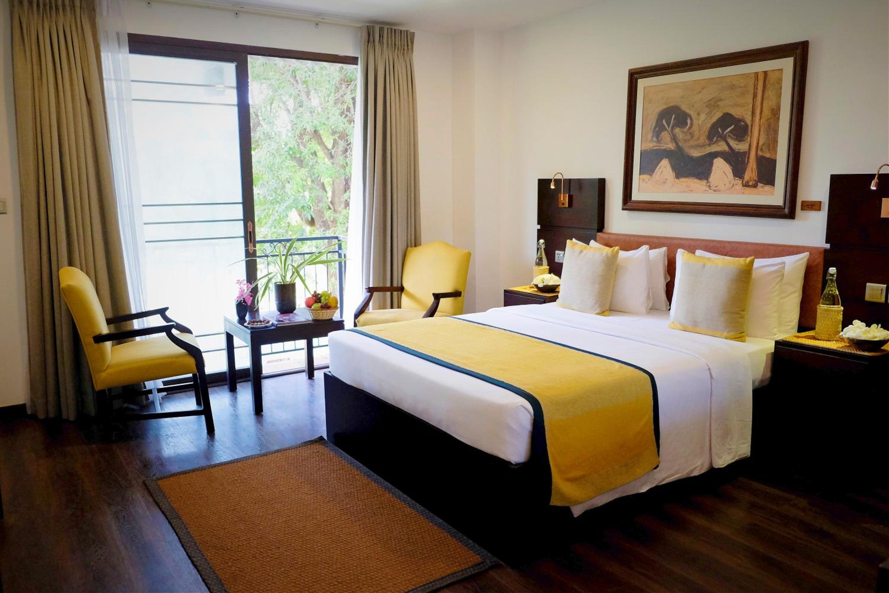 Deluxe Room with Garden View