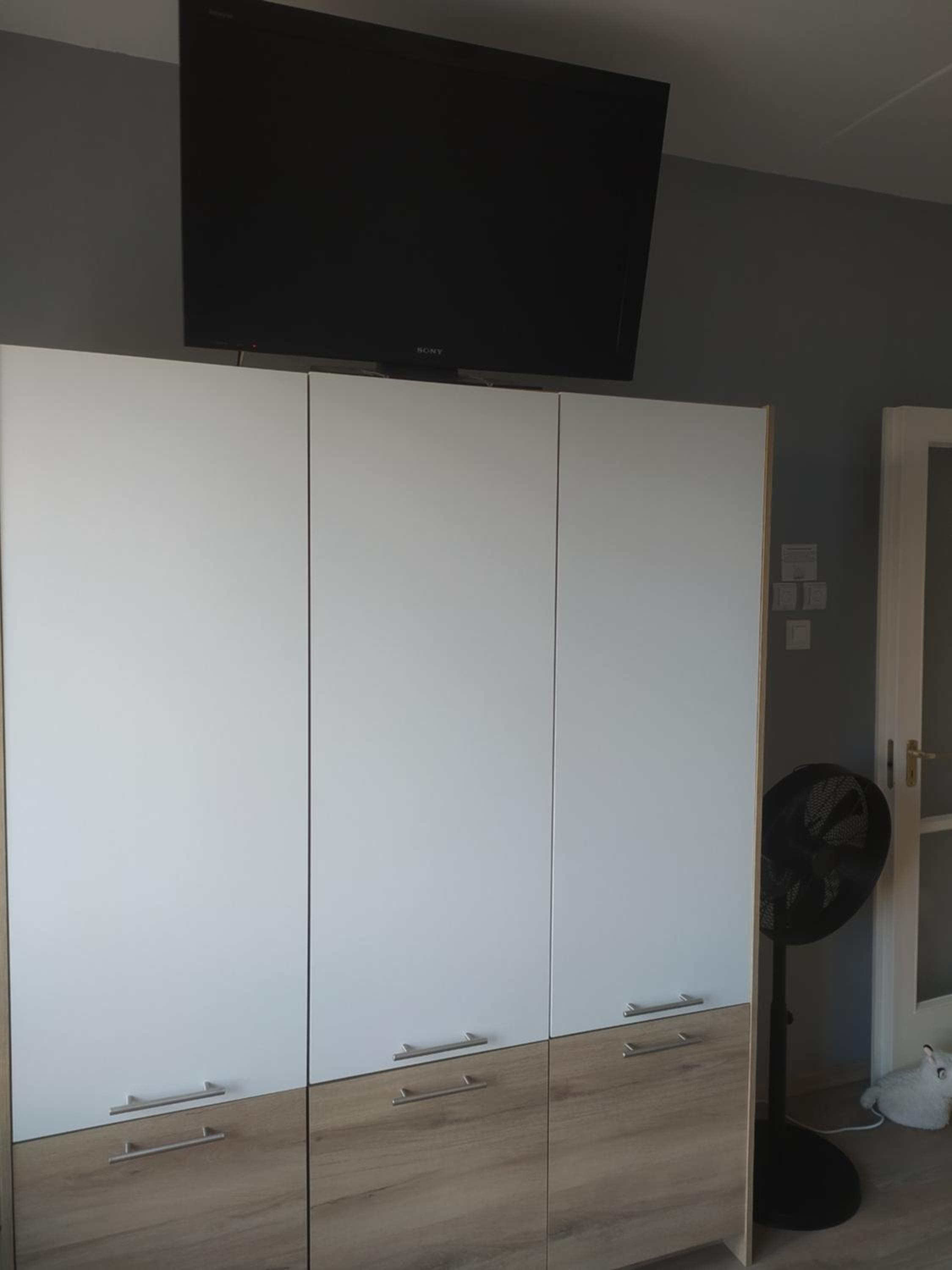 Two-Bedroom Apartment - Photo 6