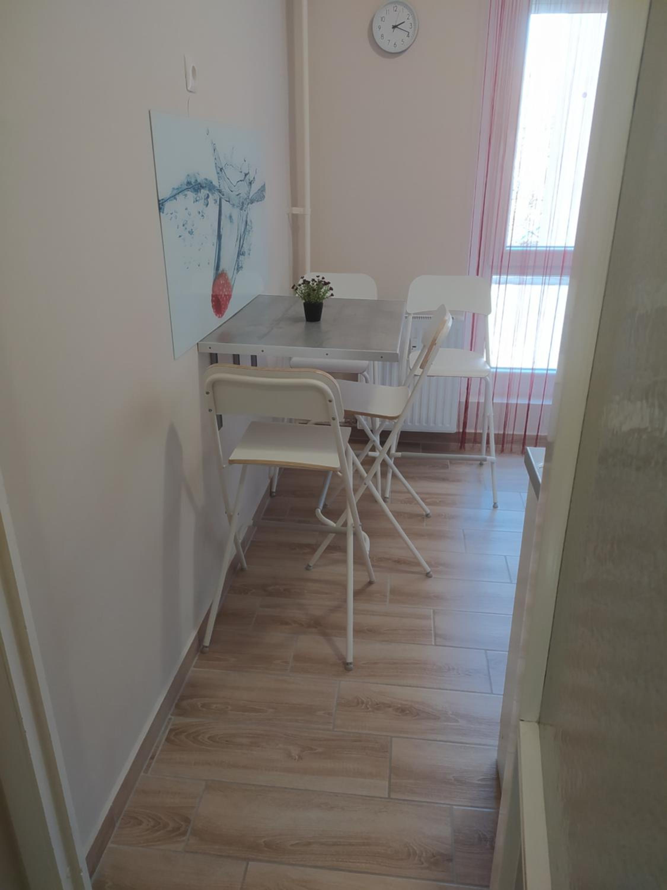 Two-Bedroom Apartment - Photo 23