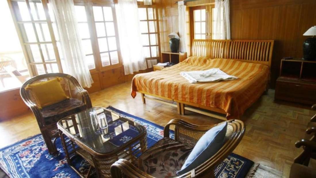 Suite with Garden View