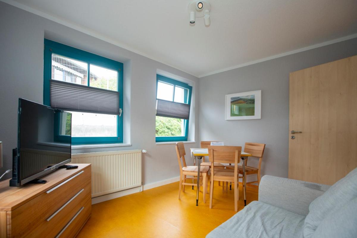 Three-Bedroom Apartment photo 1