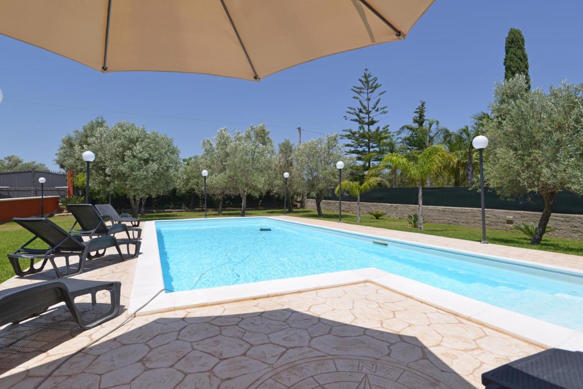 Three-Bedroom Villa photo 3
