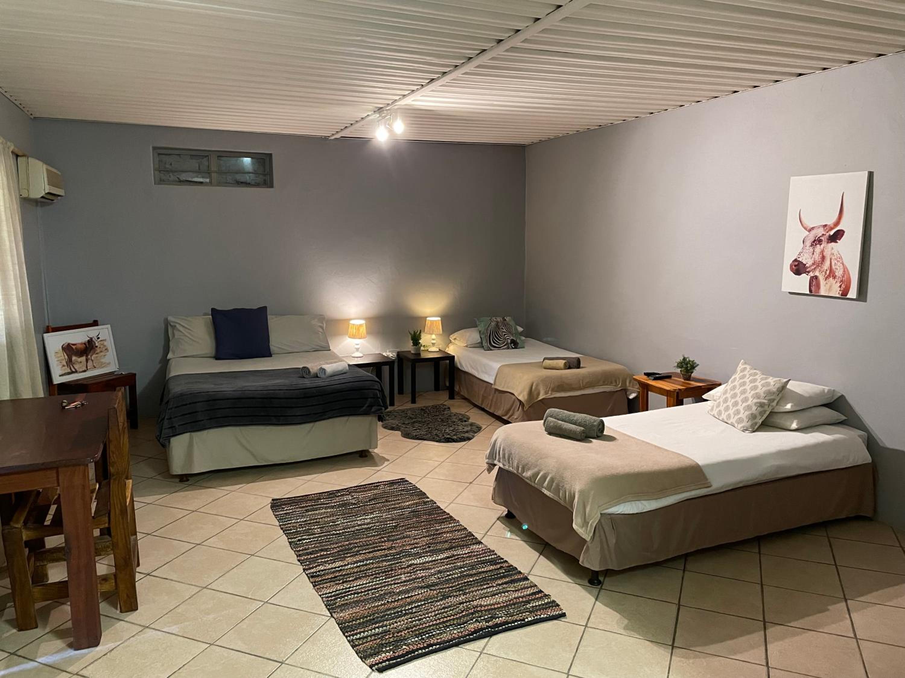 Deluxe Family Room photo 1