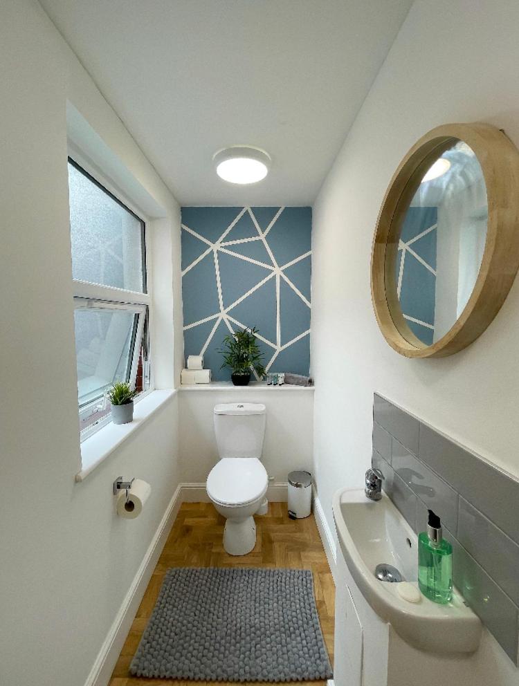Two-Bedroom Apartment - Photo 5