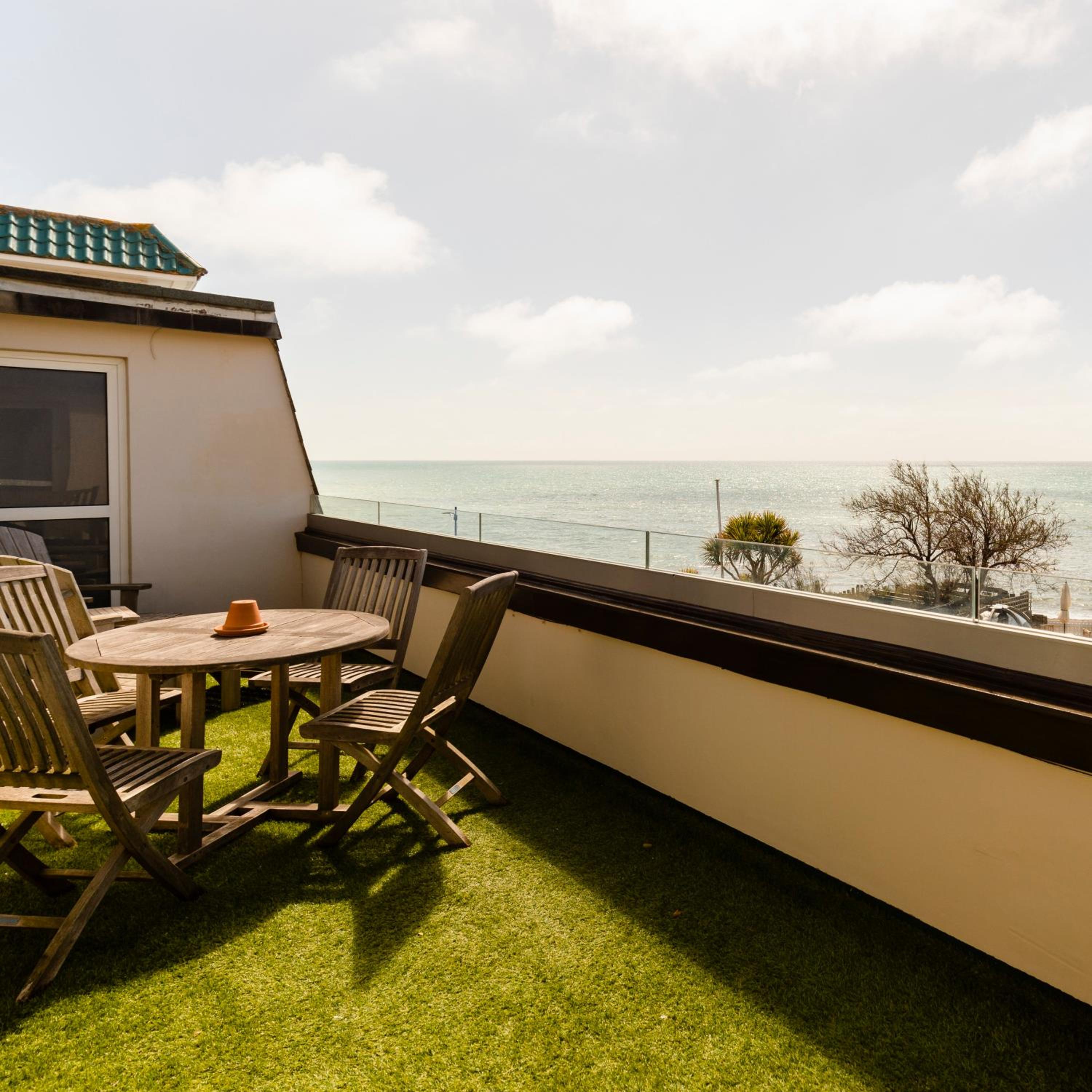 King Suite with Sea View - Photo 5