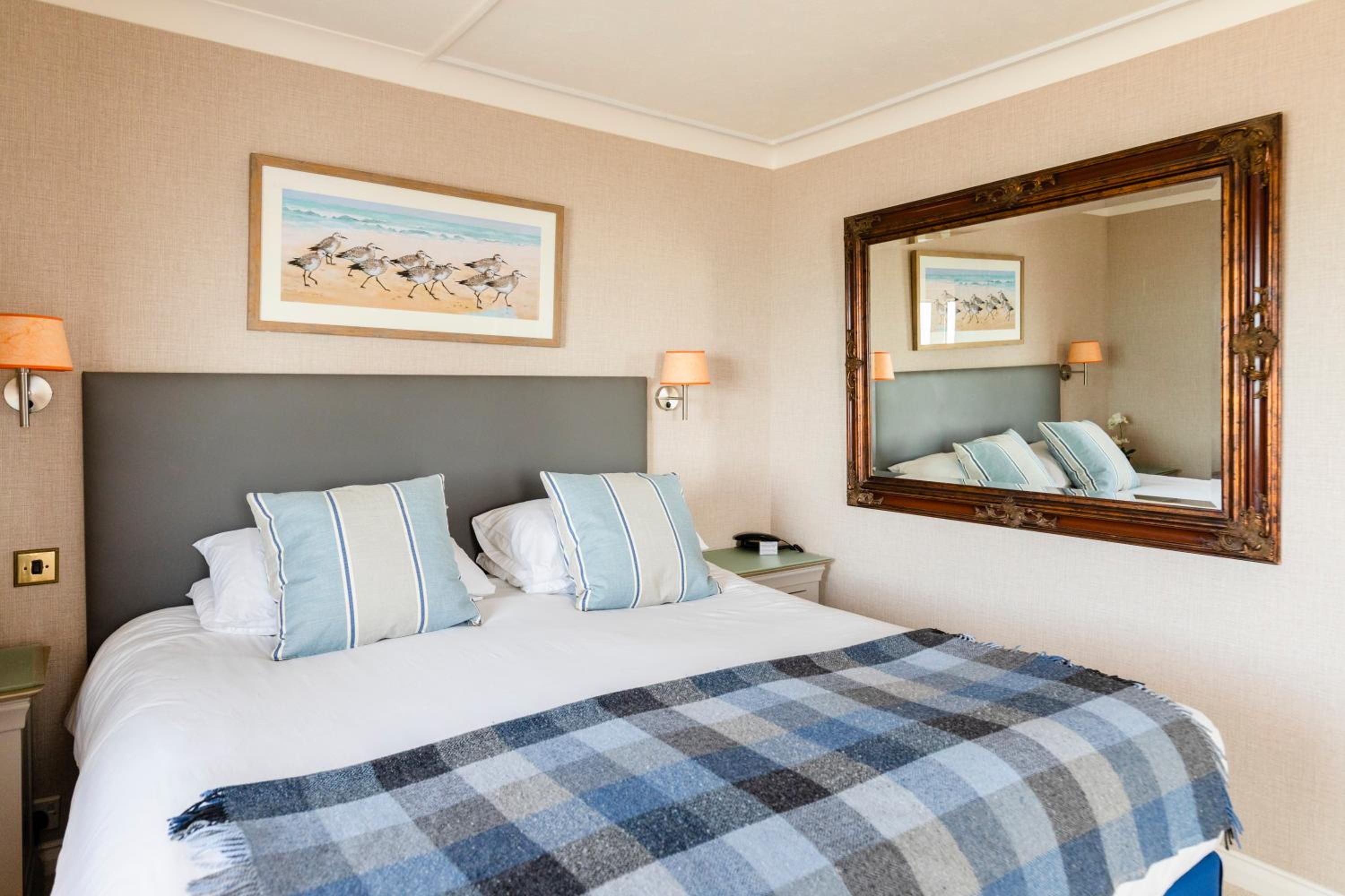 Classic King Room - Photo 4