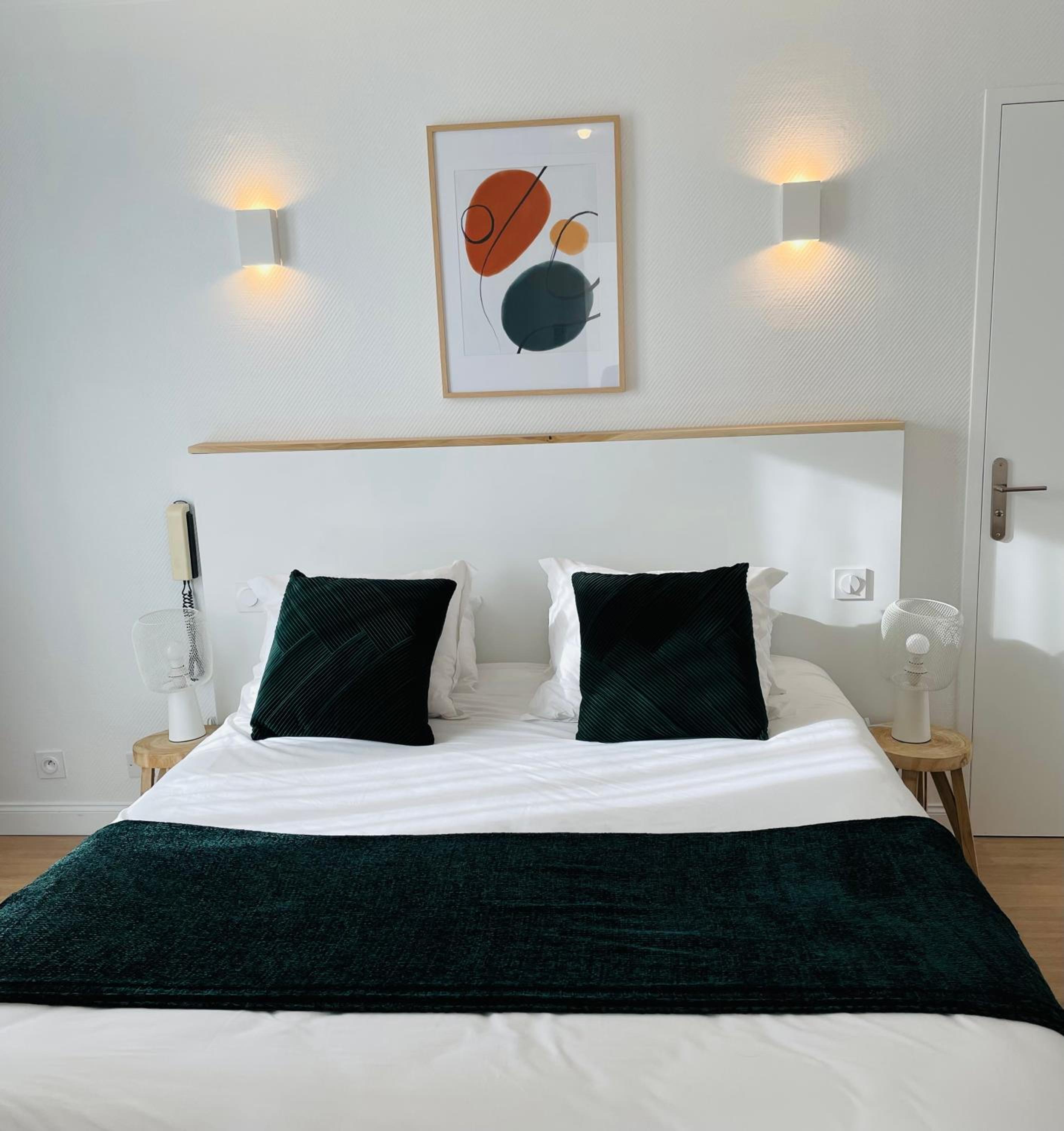 Double Room - Photo 14
