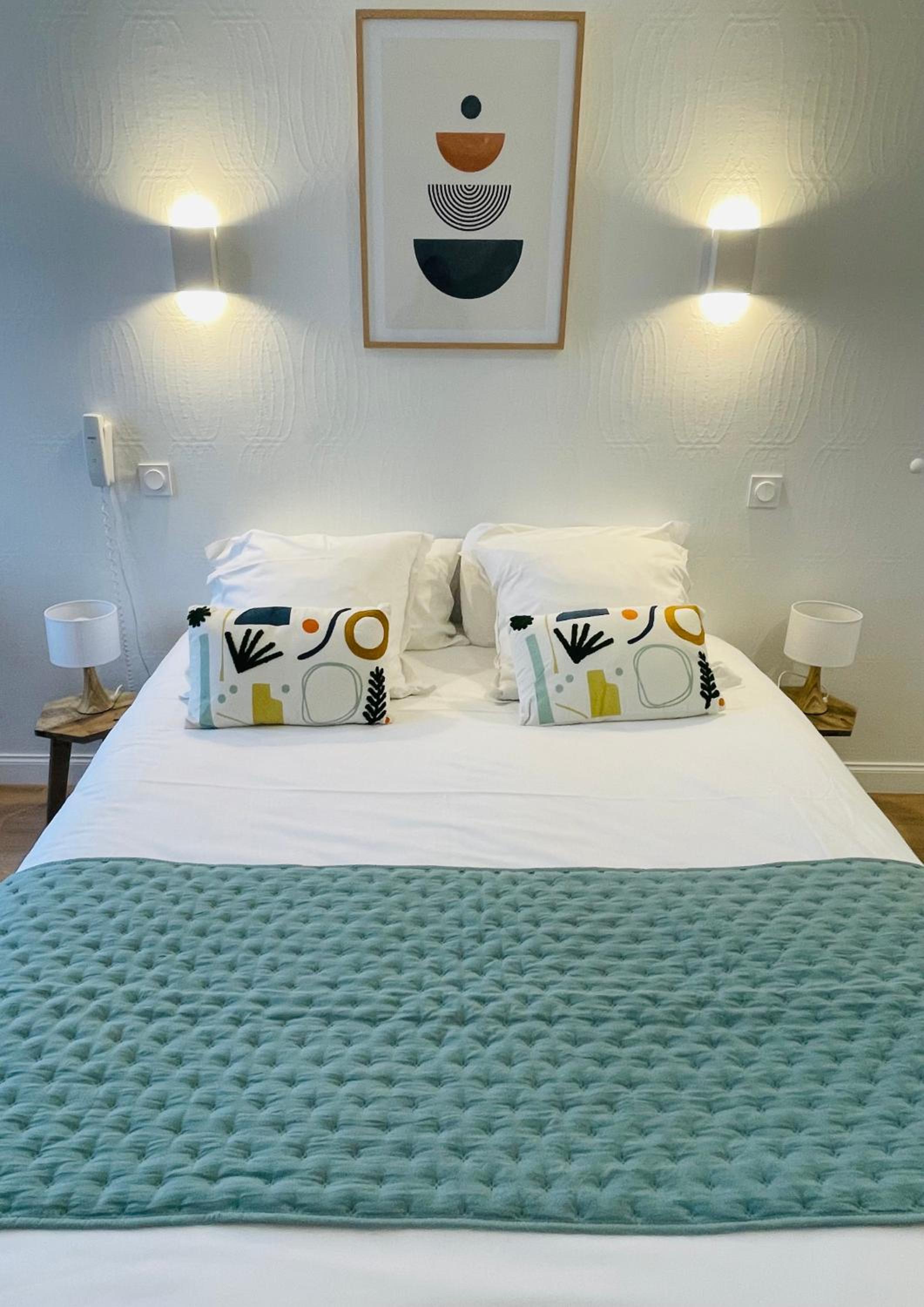 Double Room - Photo 2