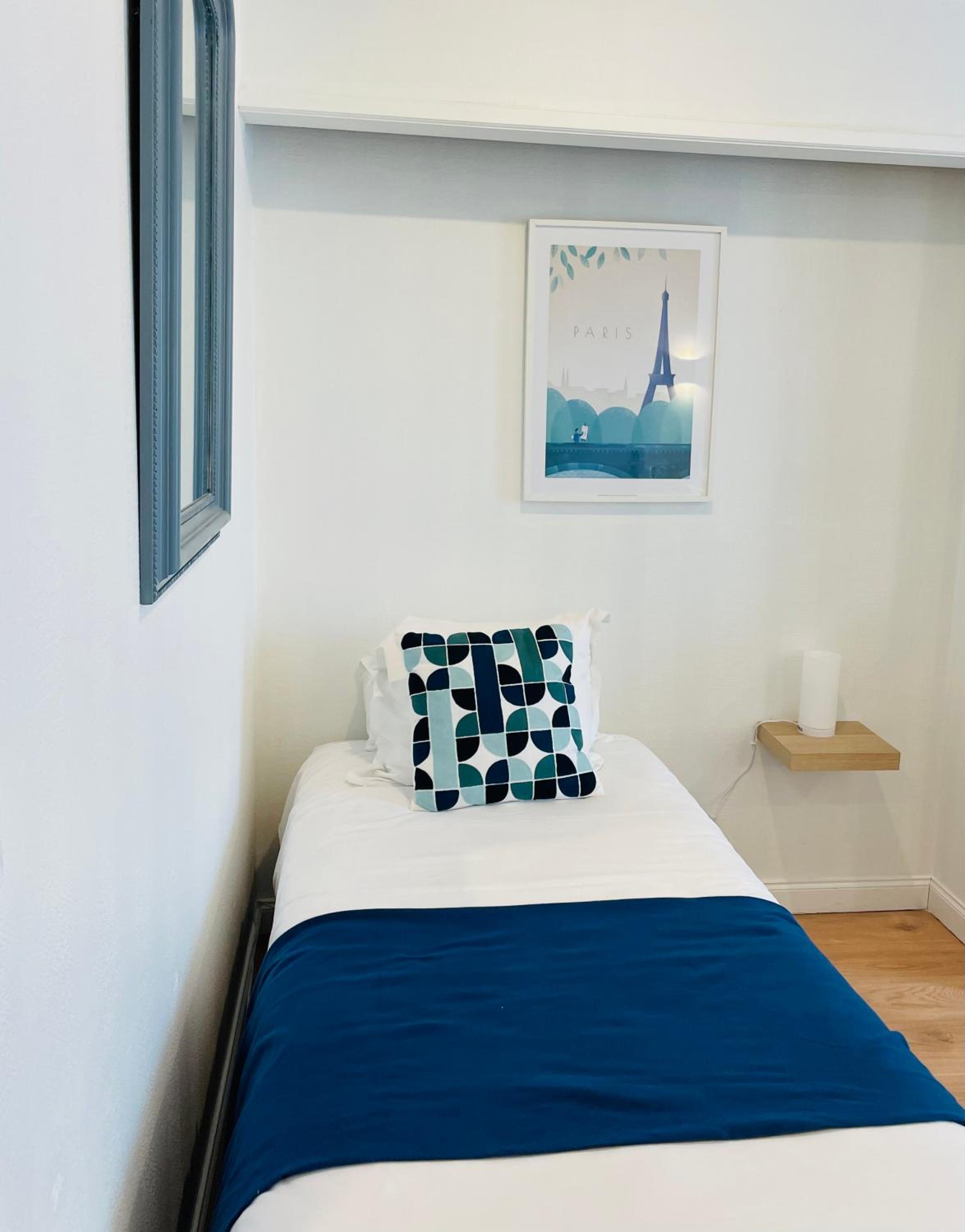 Triple Room - Photo 9