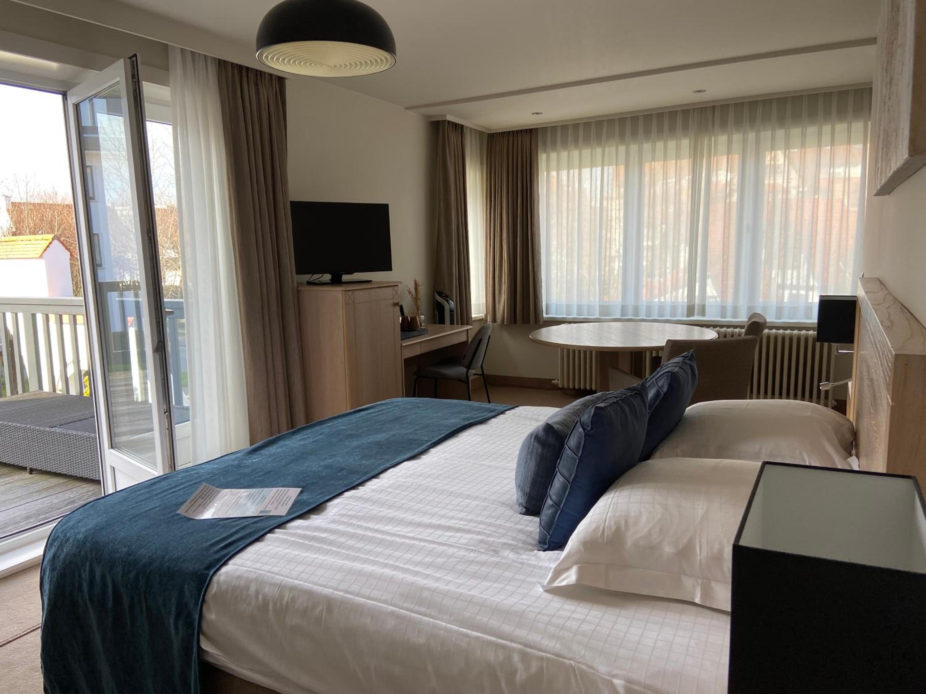 Double Room With Balcony photo 3