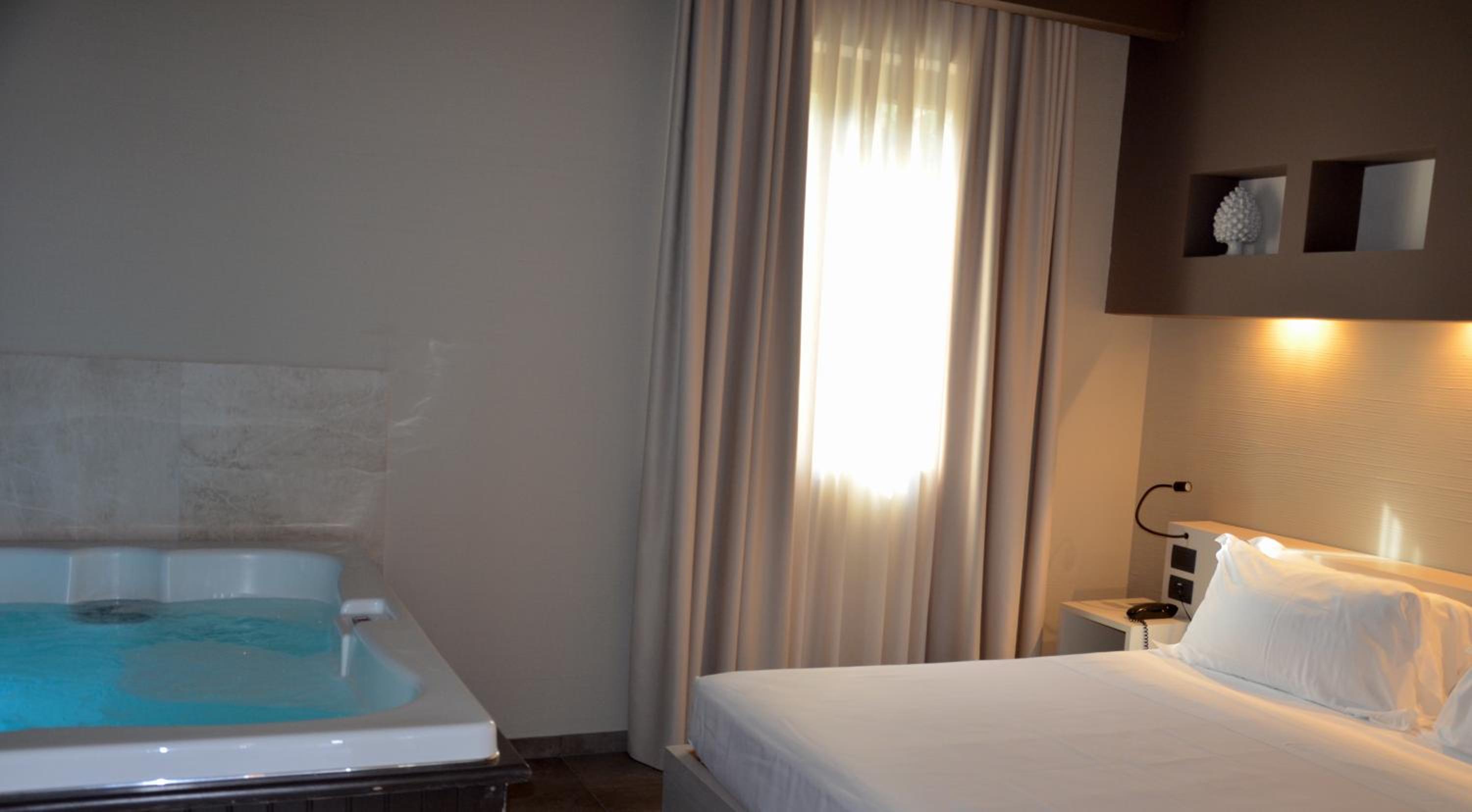 King Suite - Photo 4