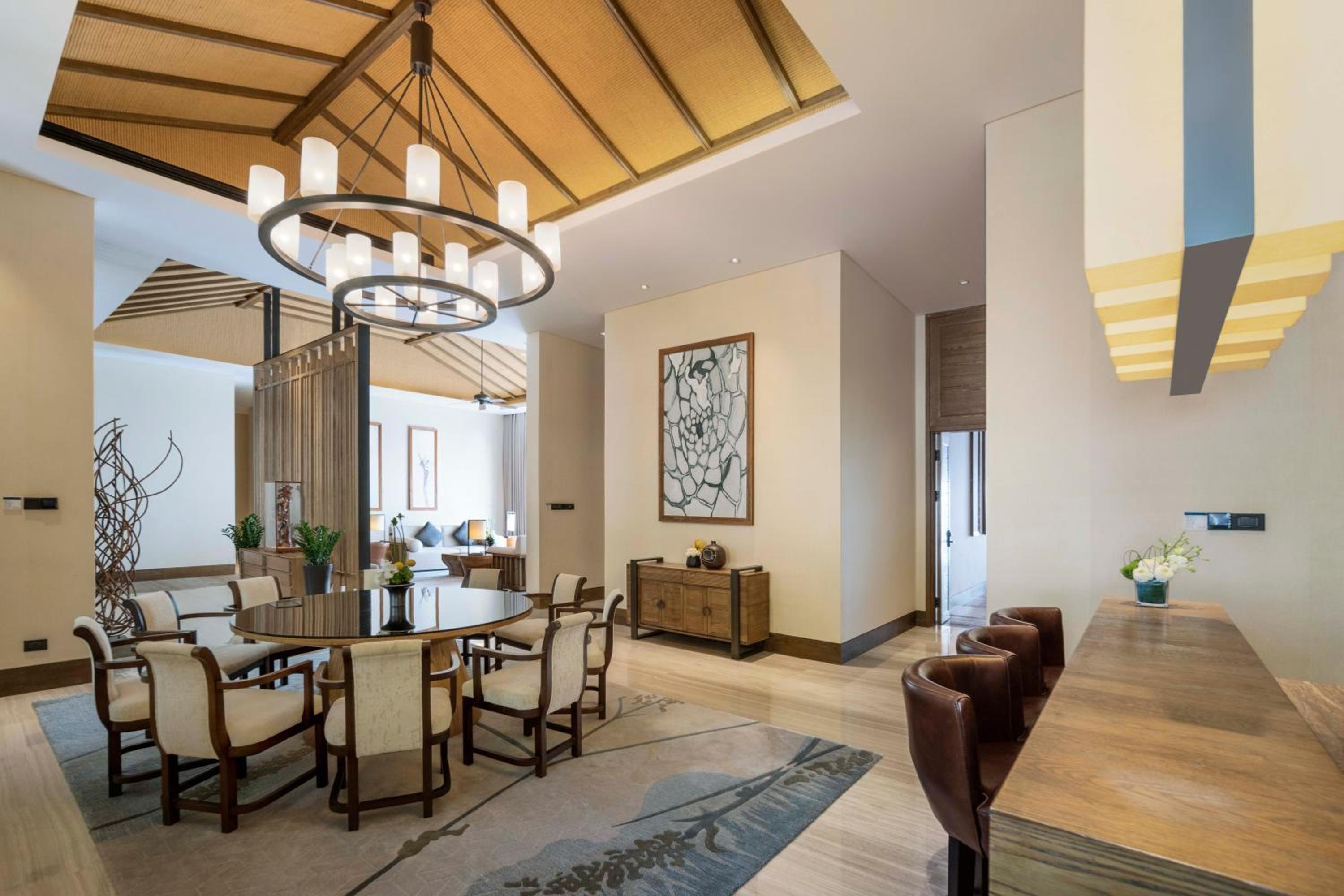 Four-Bedroom Villa with Outdoor Private Pool
