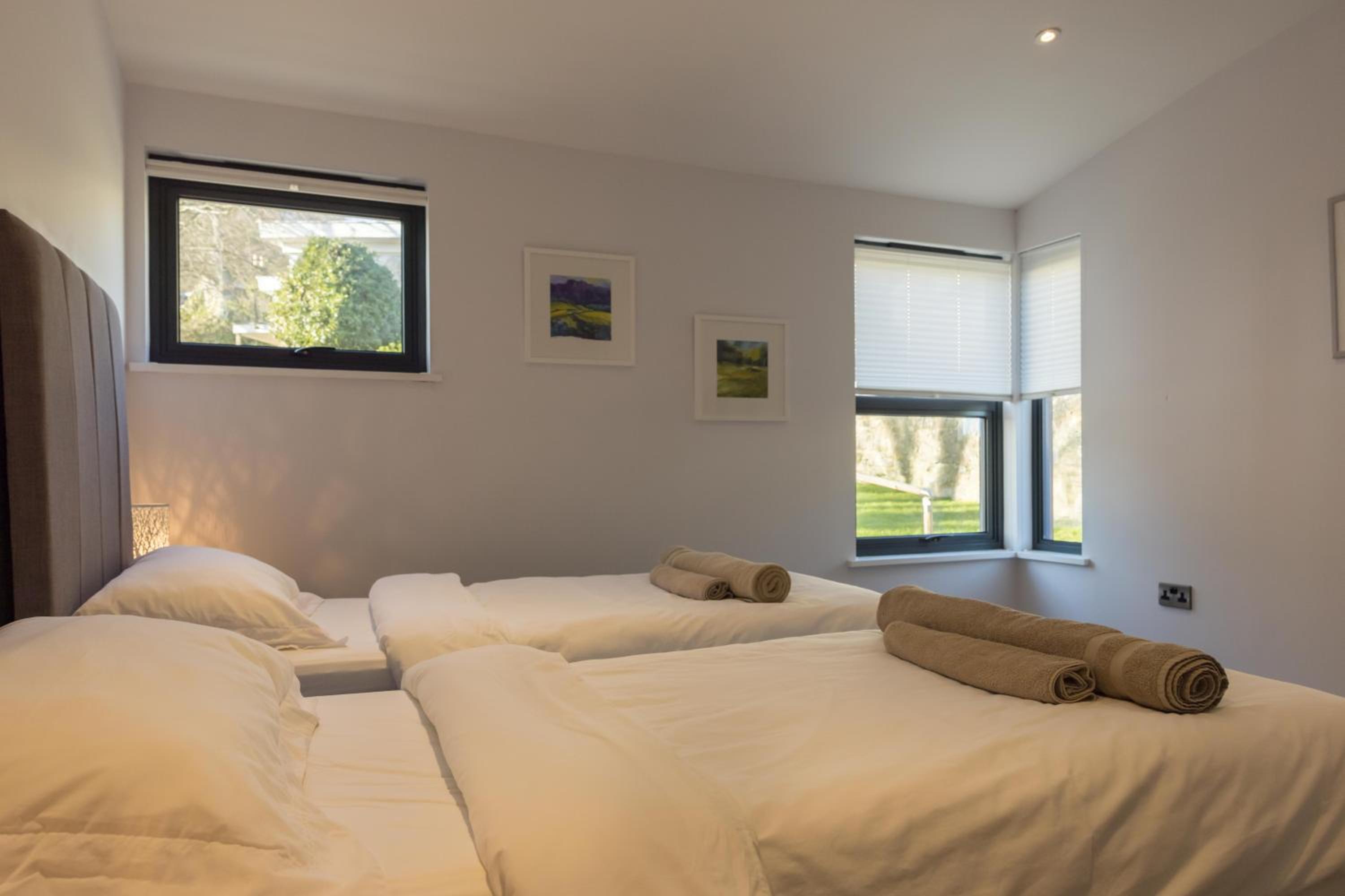 Three-Bedroom House photo 1