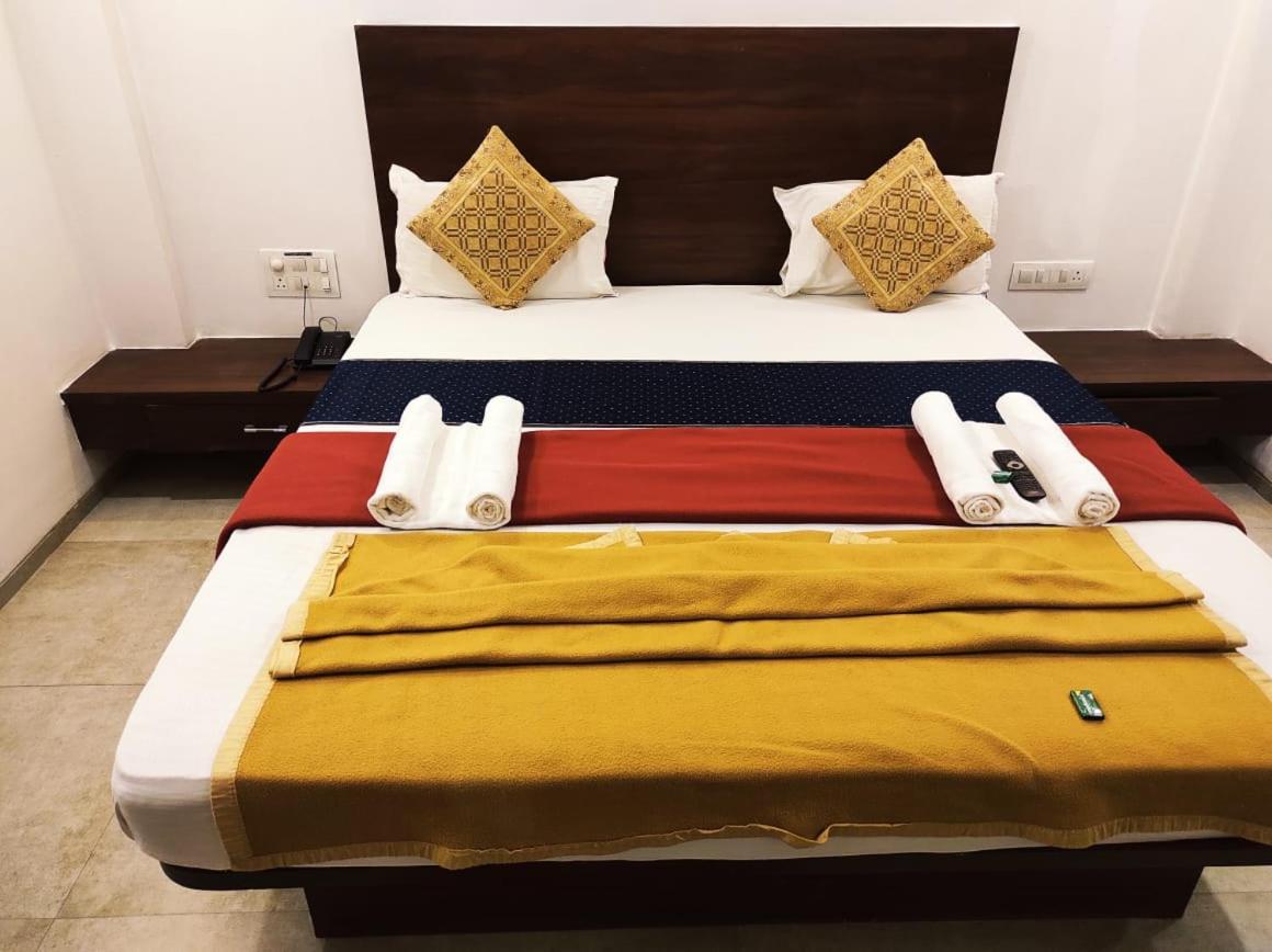 Deluxe Room - Photo 7