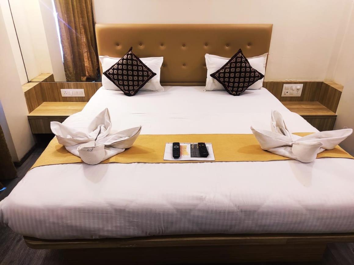 Deluxe Room - Photo 46