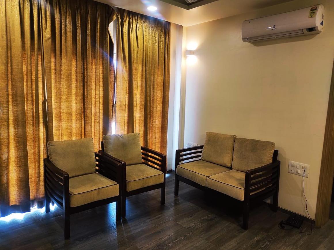 Deluxe Room - Photo 1