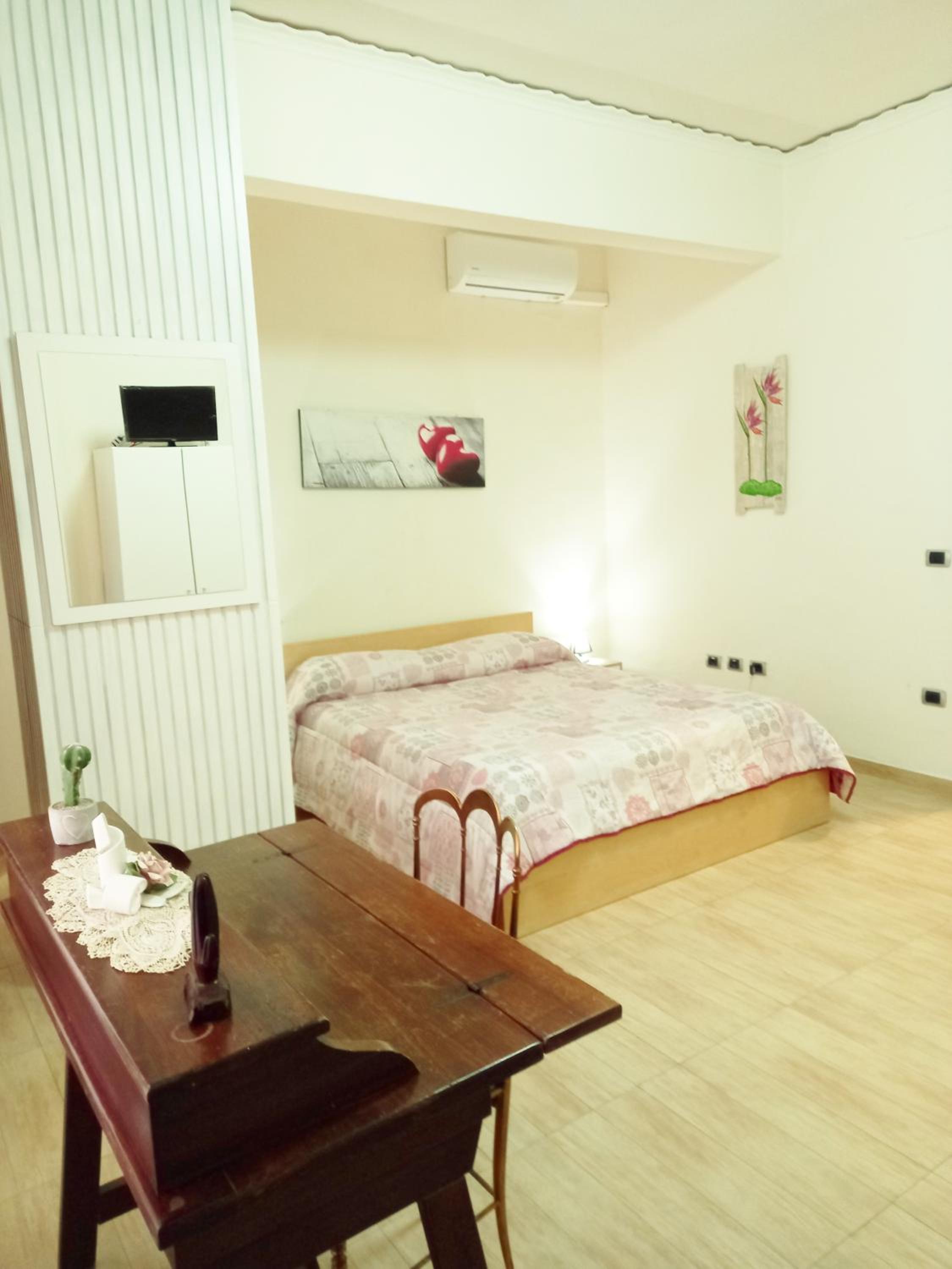 Deluxe Room (2 Adults + 1 Child) photo 1