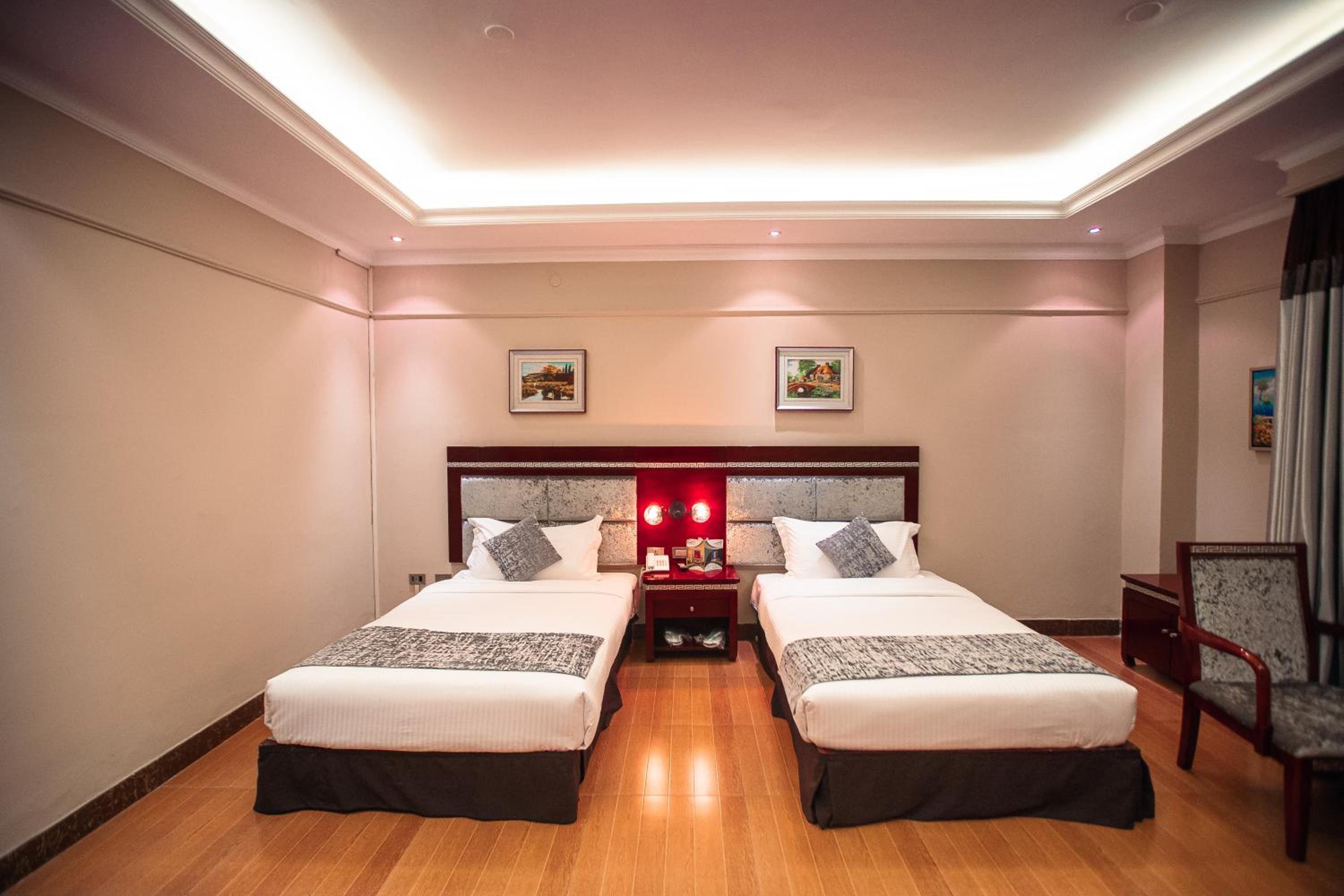 Standard Twin Room photo 1