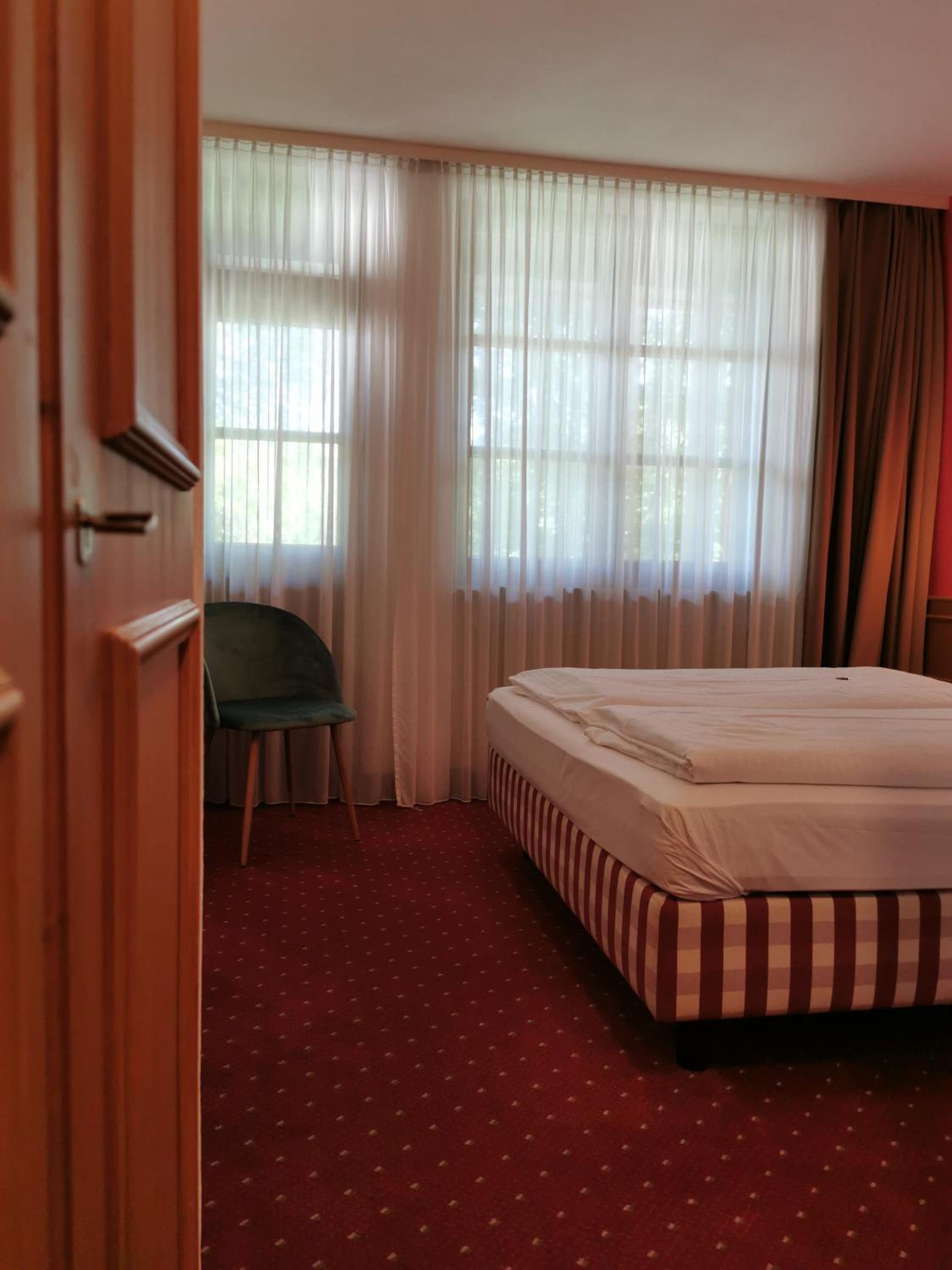 Standard Double Room - Photo 1