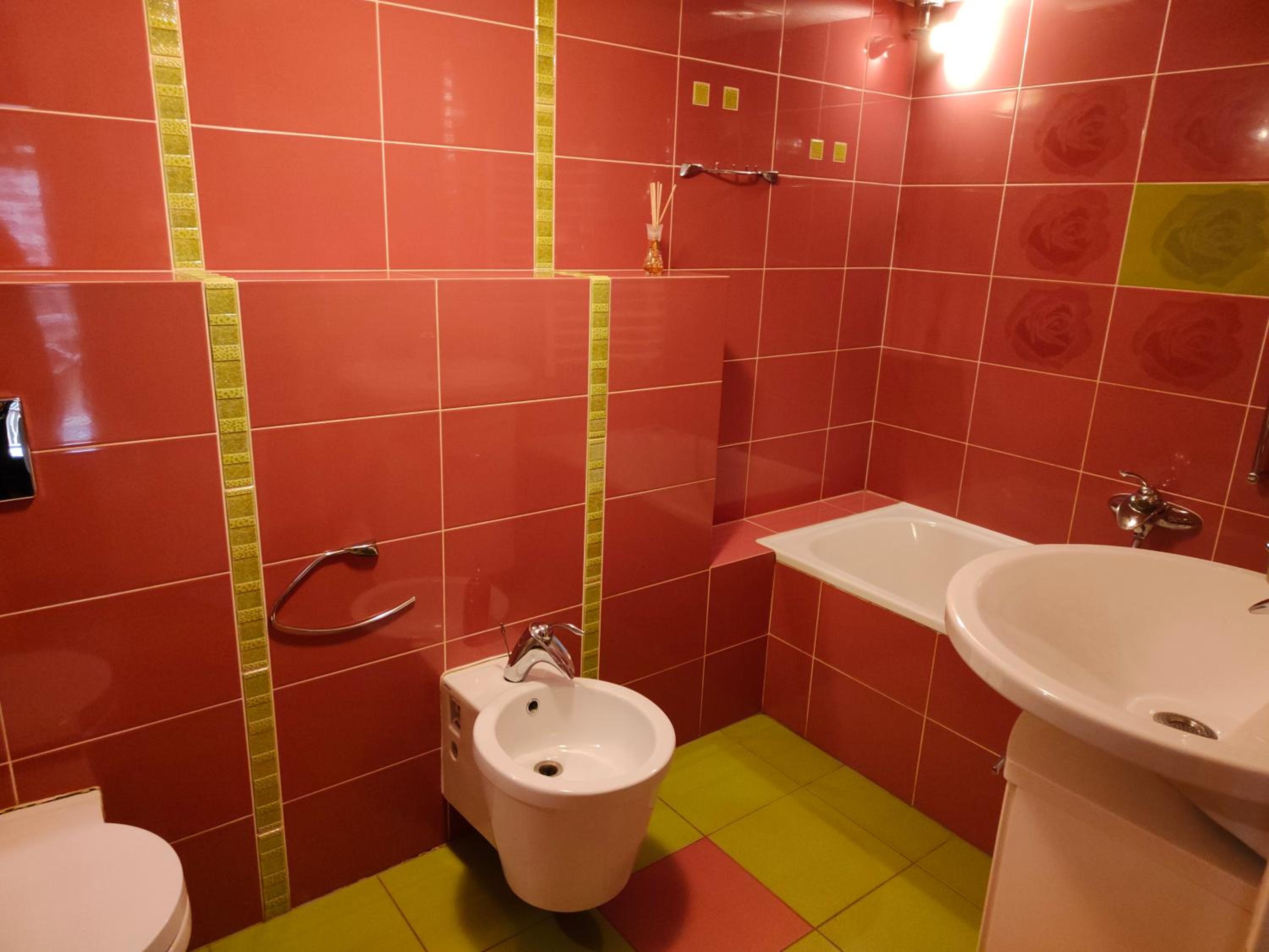 Two-Bedroom Apartment - Photo 7