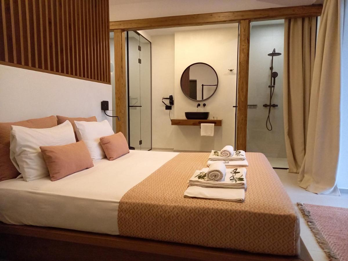 Junior Suite with Balcony photo 3