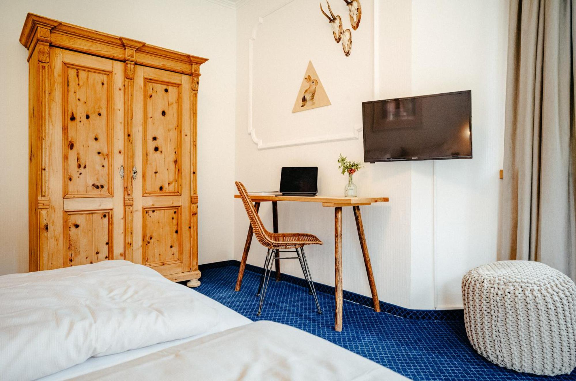Superior Double Room with Balcony - Photo 4