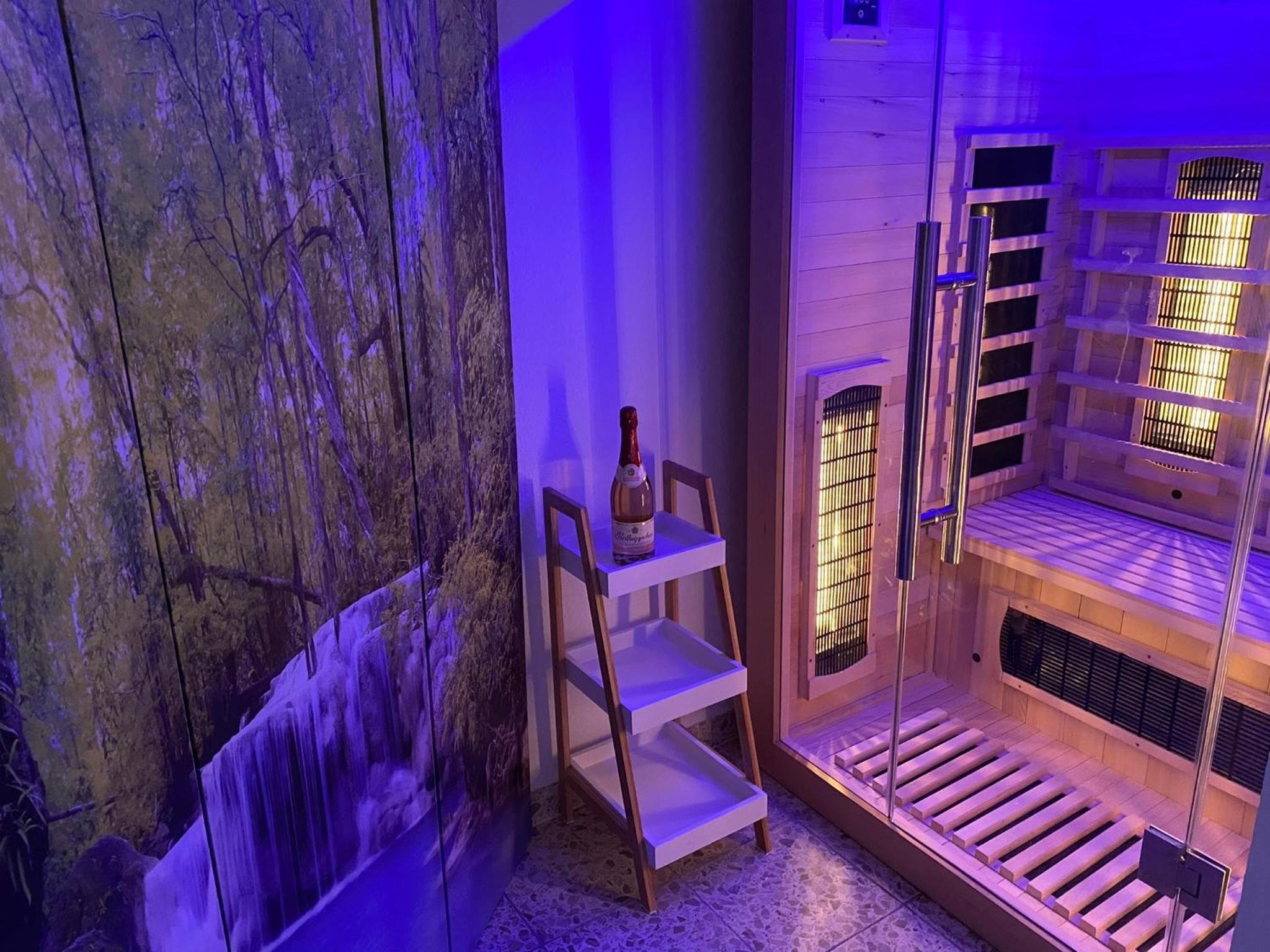 One-Bedroom Apartment - Photo 10