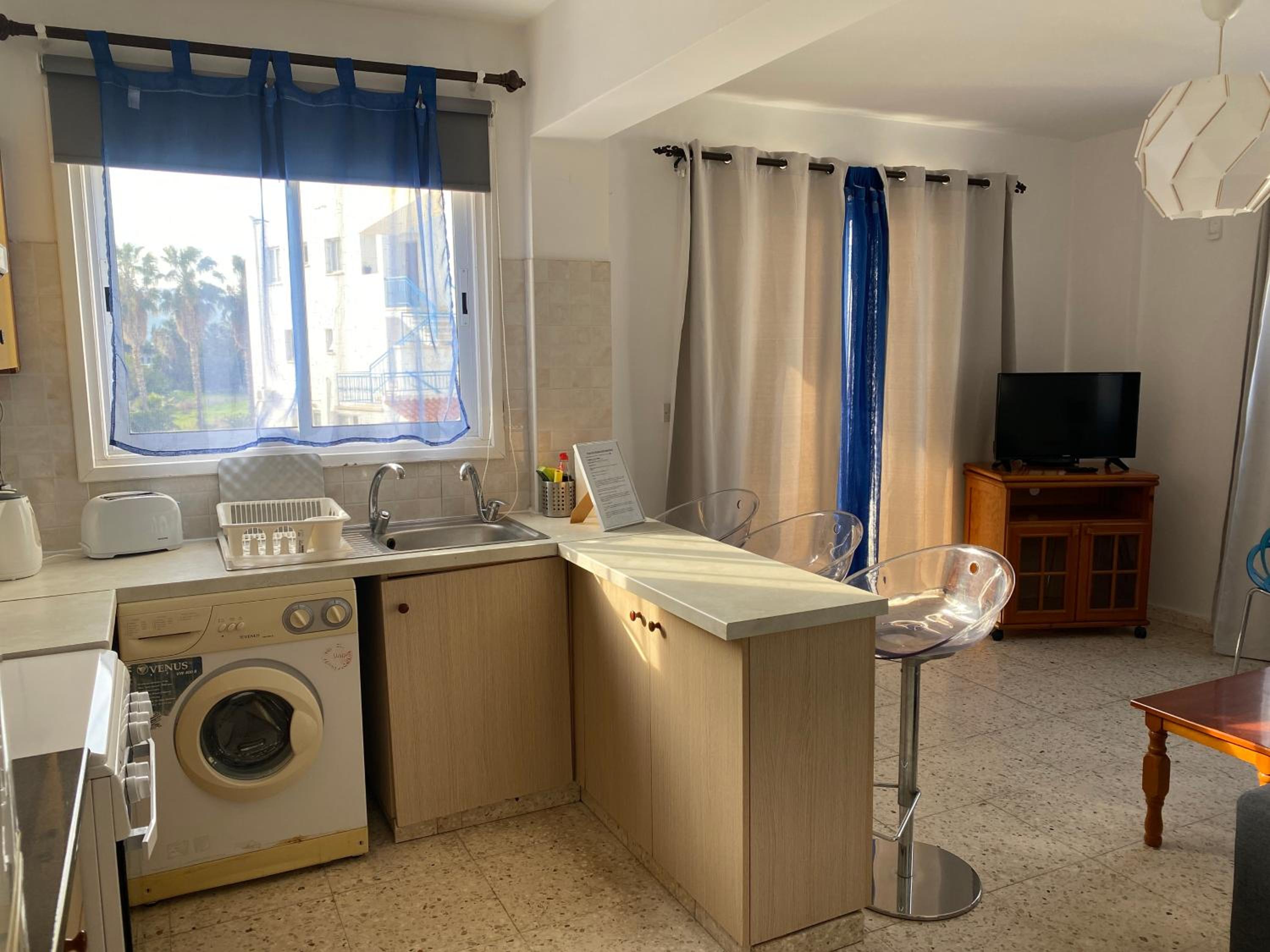 Apartment - Photo 11