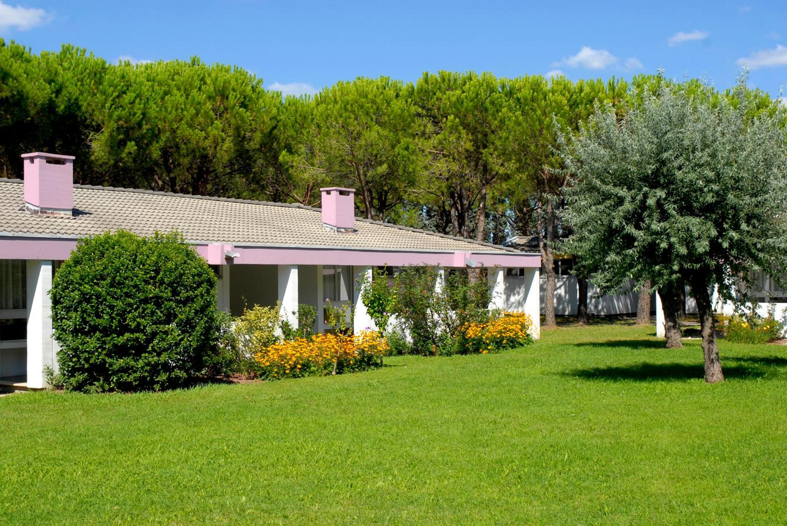 Comfort Bungalow photo 2