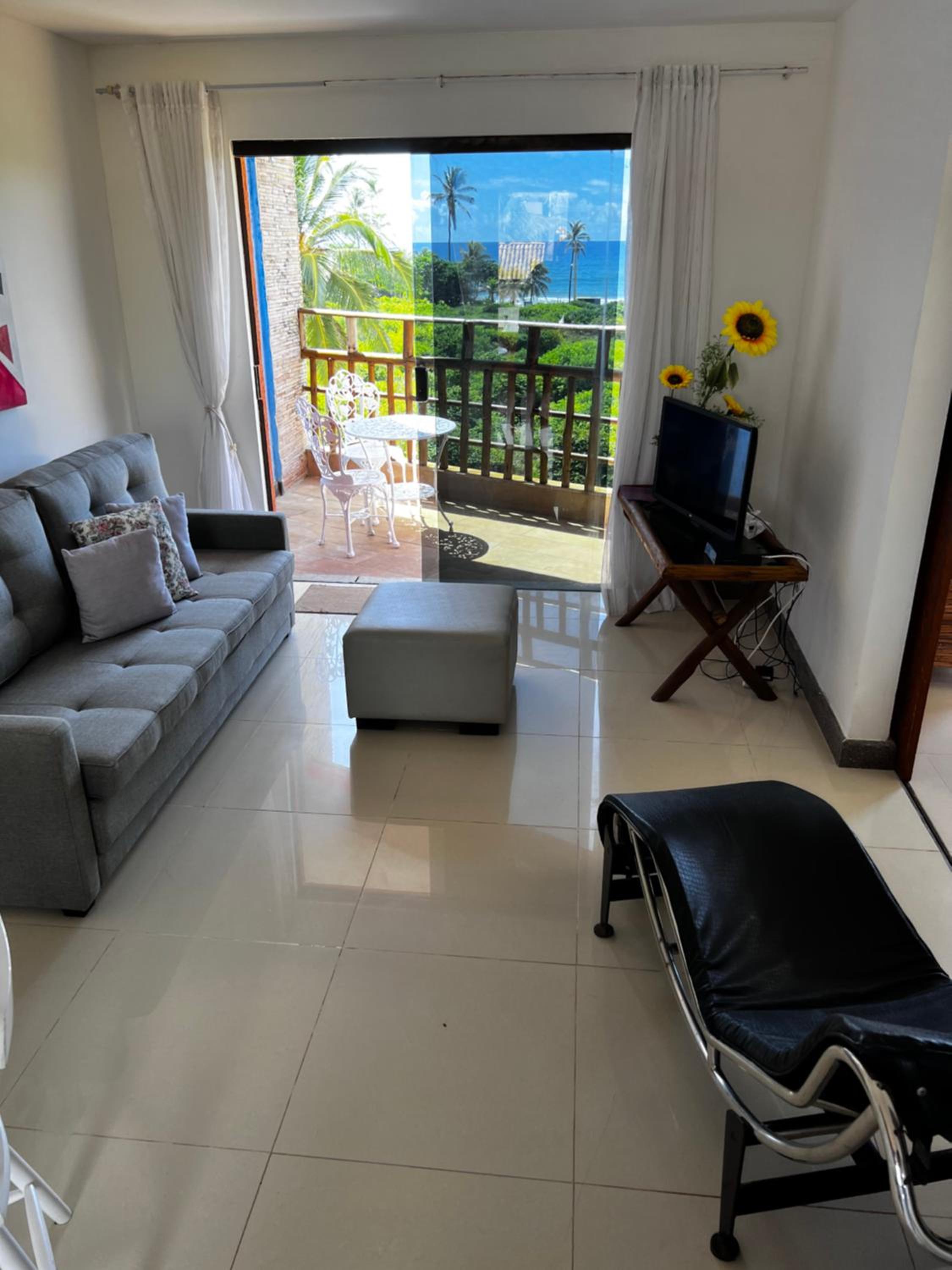 One-Bedroom Apartment with Balcony - 102 photo 1