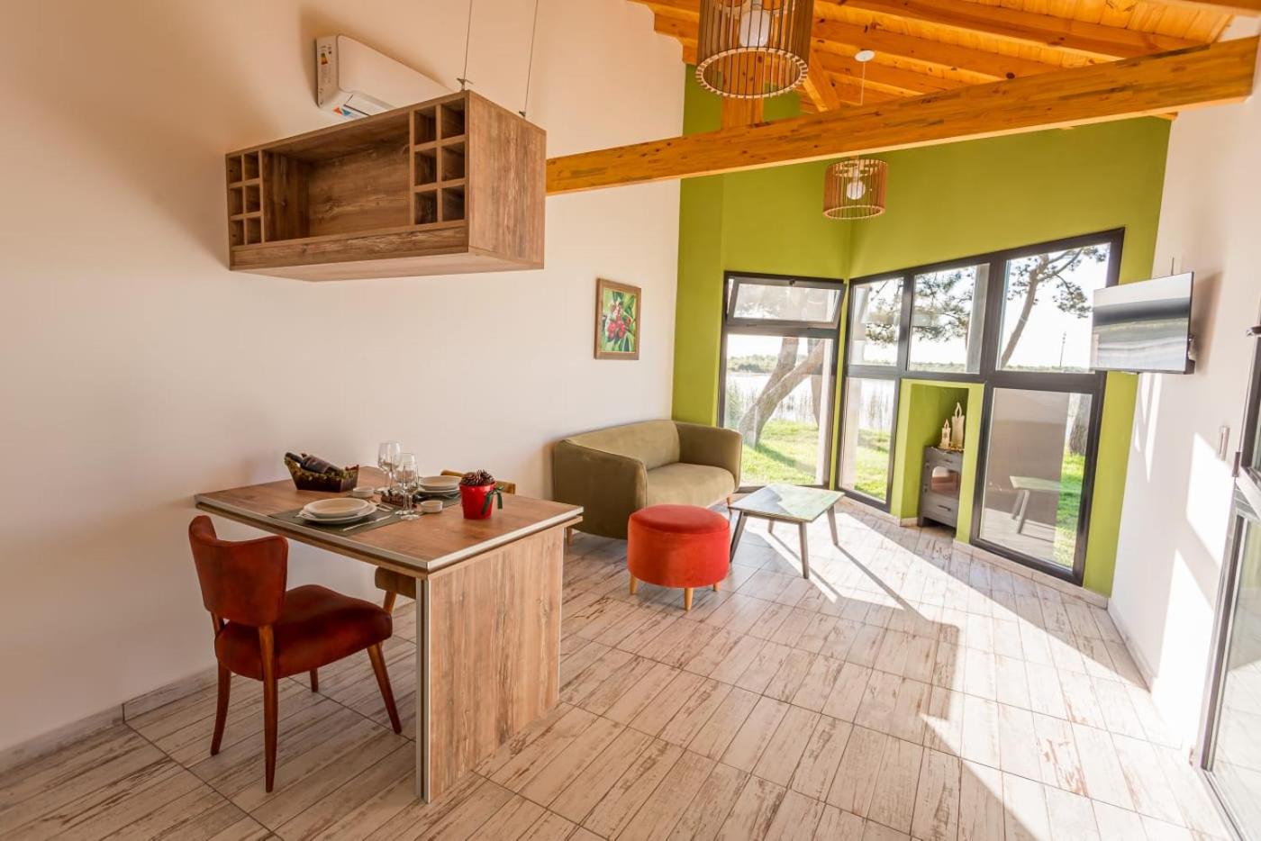 Apartment with Lake View photo 3