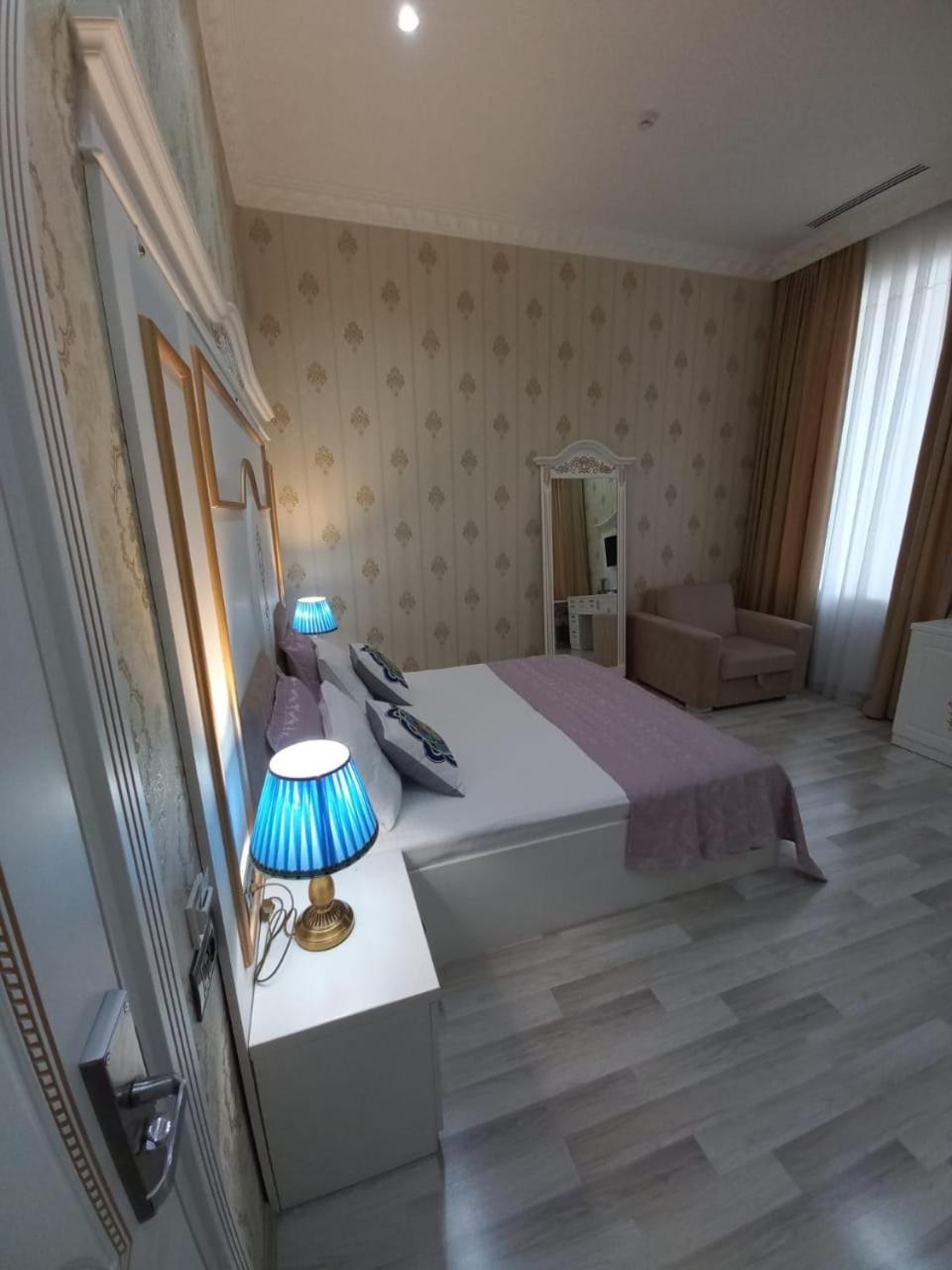 Superior Double or Twin Room photo 3