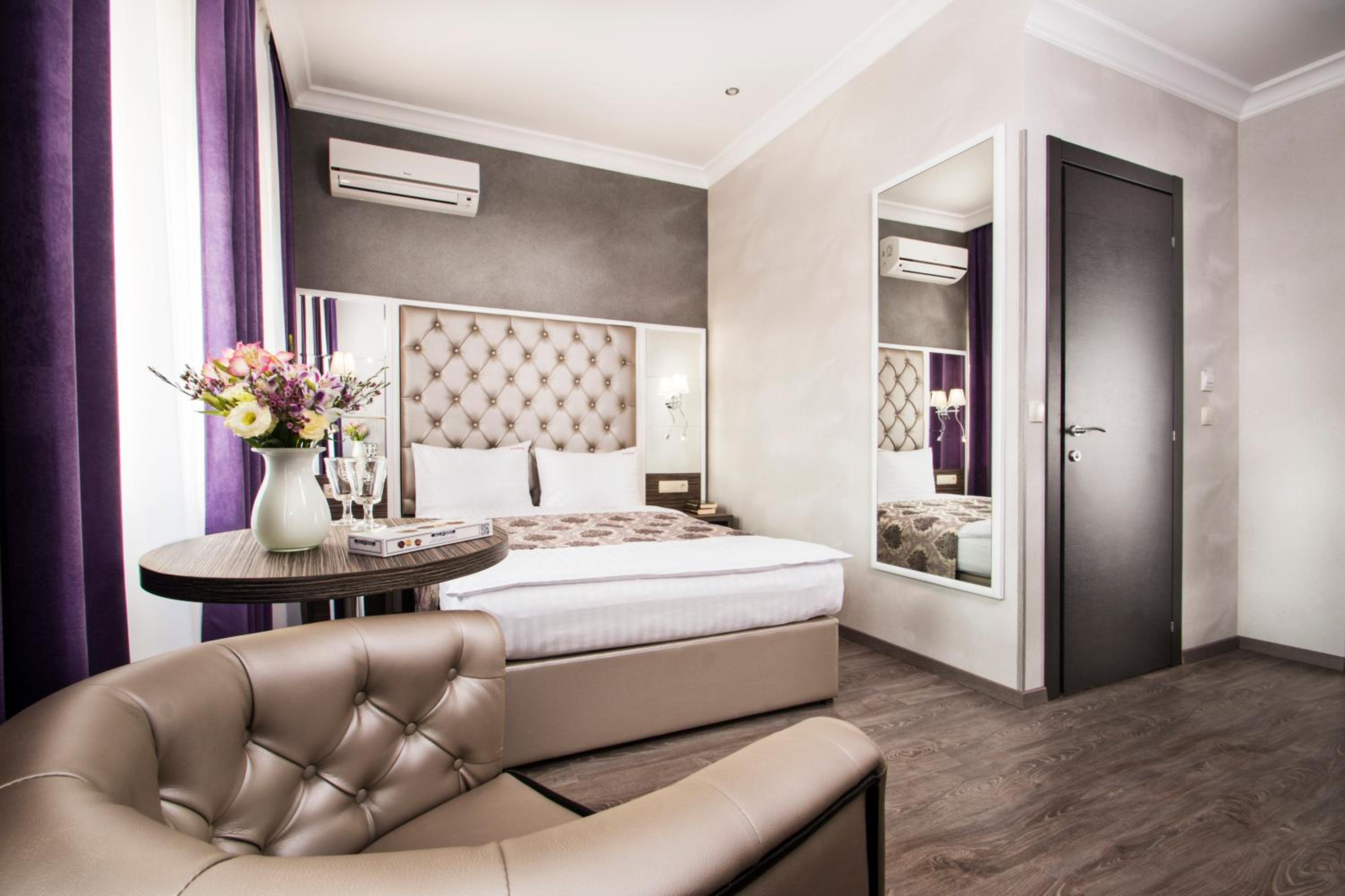 Business Apartment