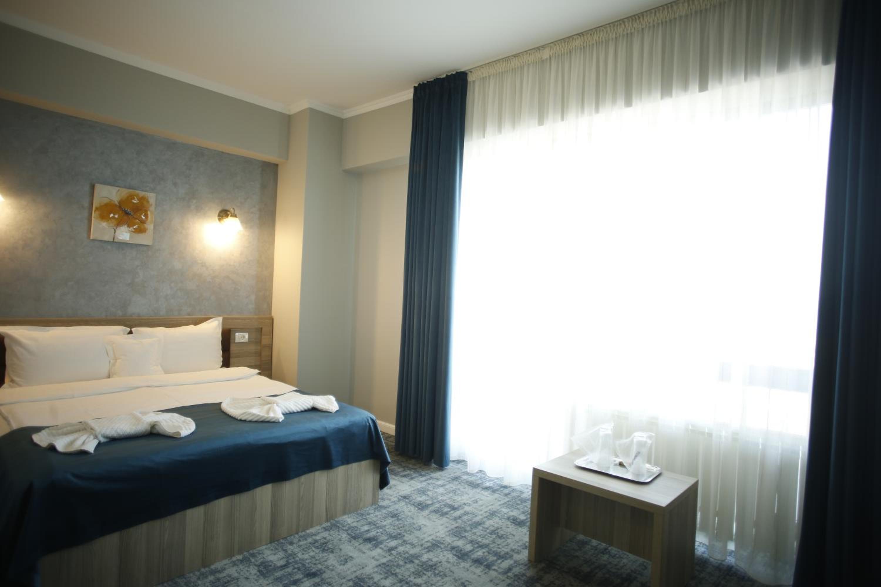 Double Room with Balcony and Sea View photo 3
