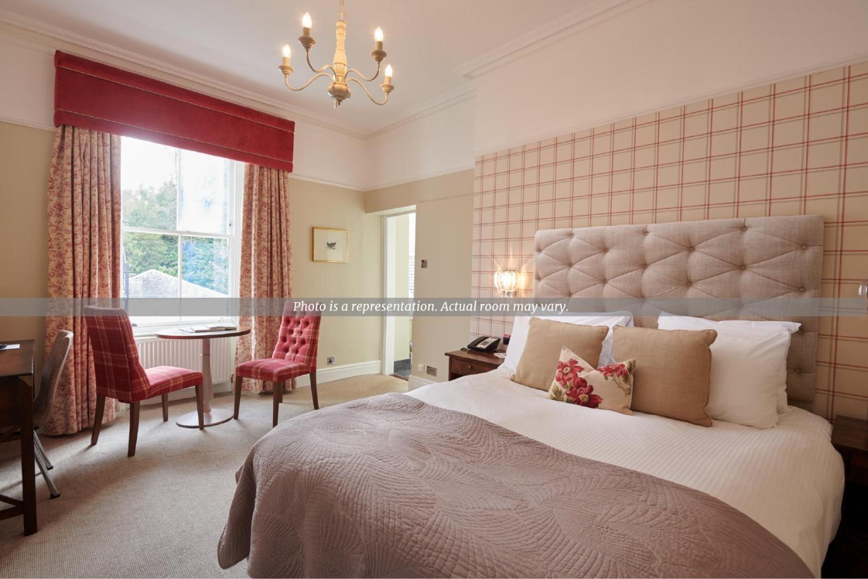 Family Room - Photo 2