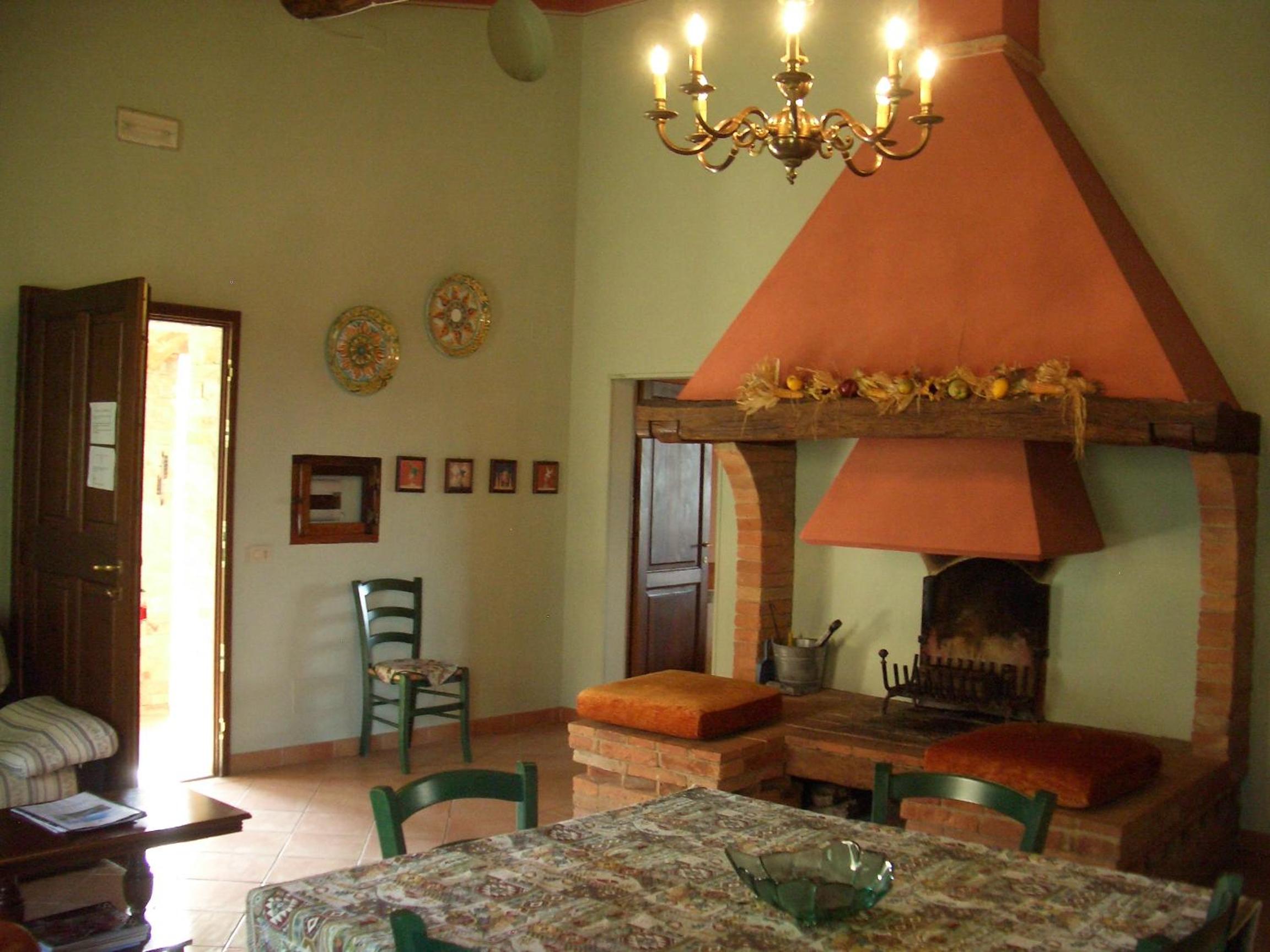 Two-Bedroom Apartment with Lake View photo 2