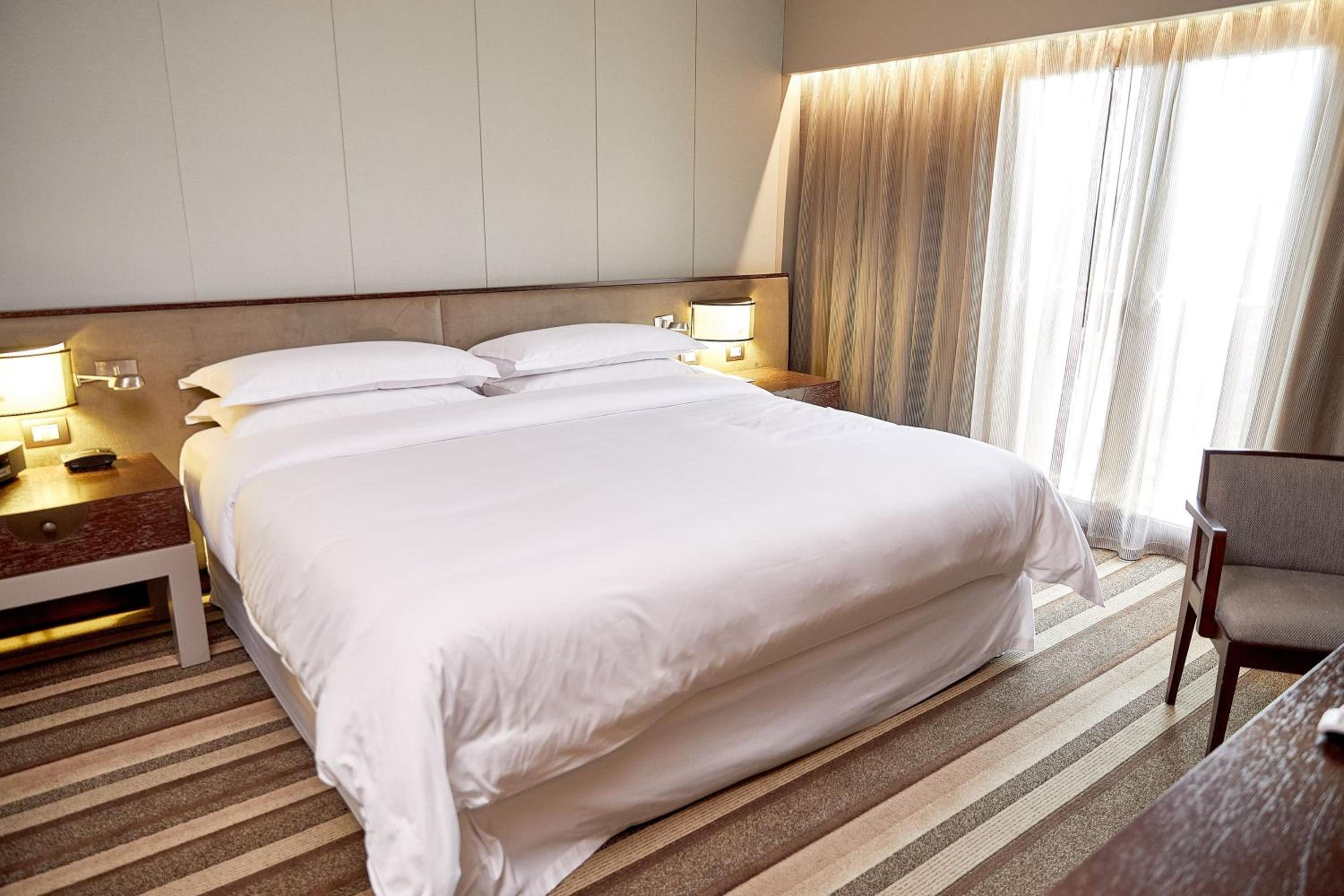 Suite Le Meridien, Executive Suite, 1 King - Photo 1