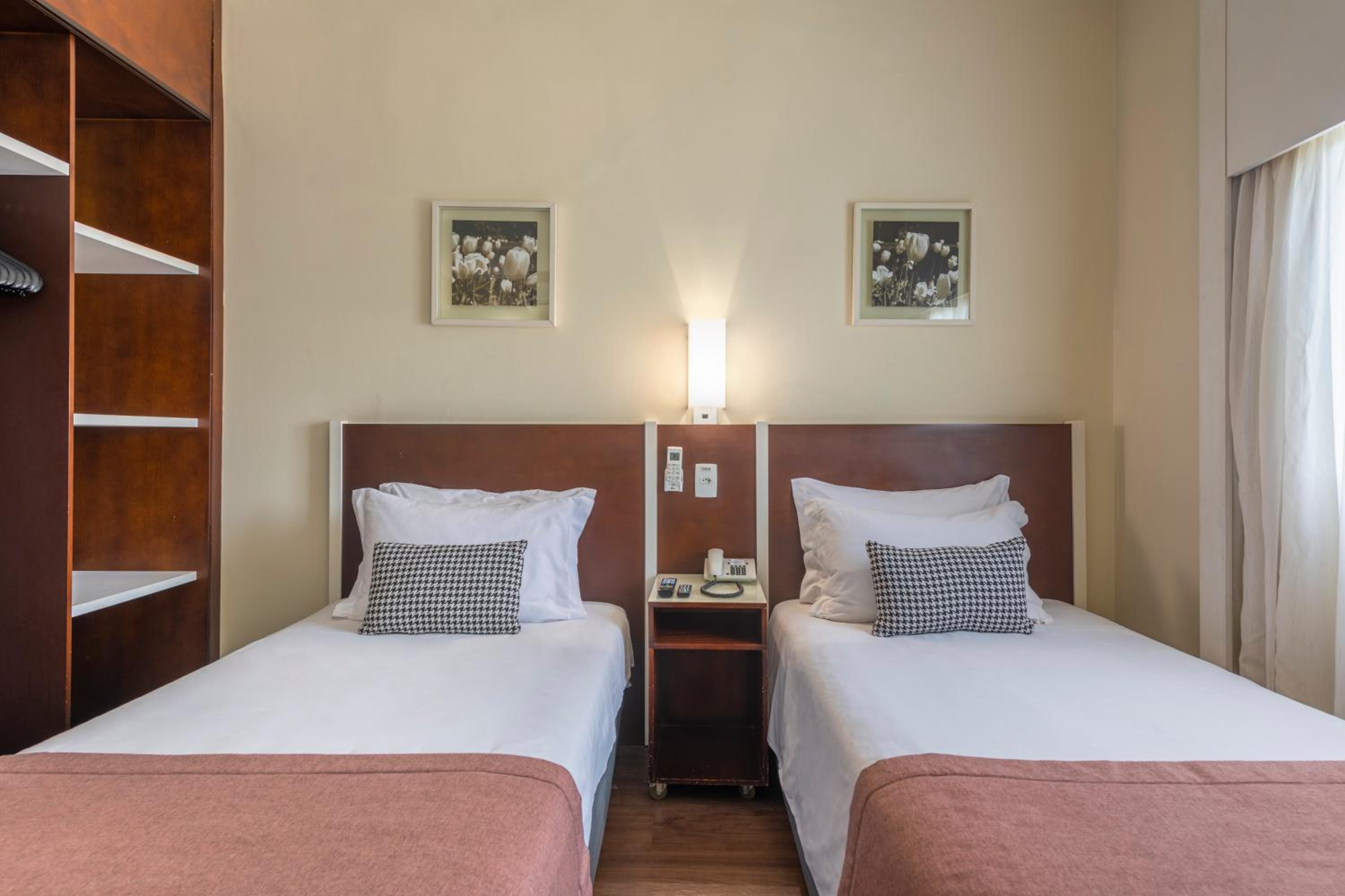Superior Twin Room photo 1