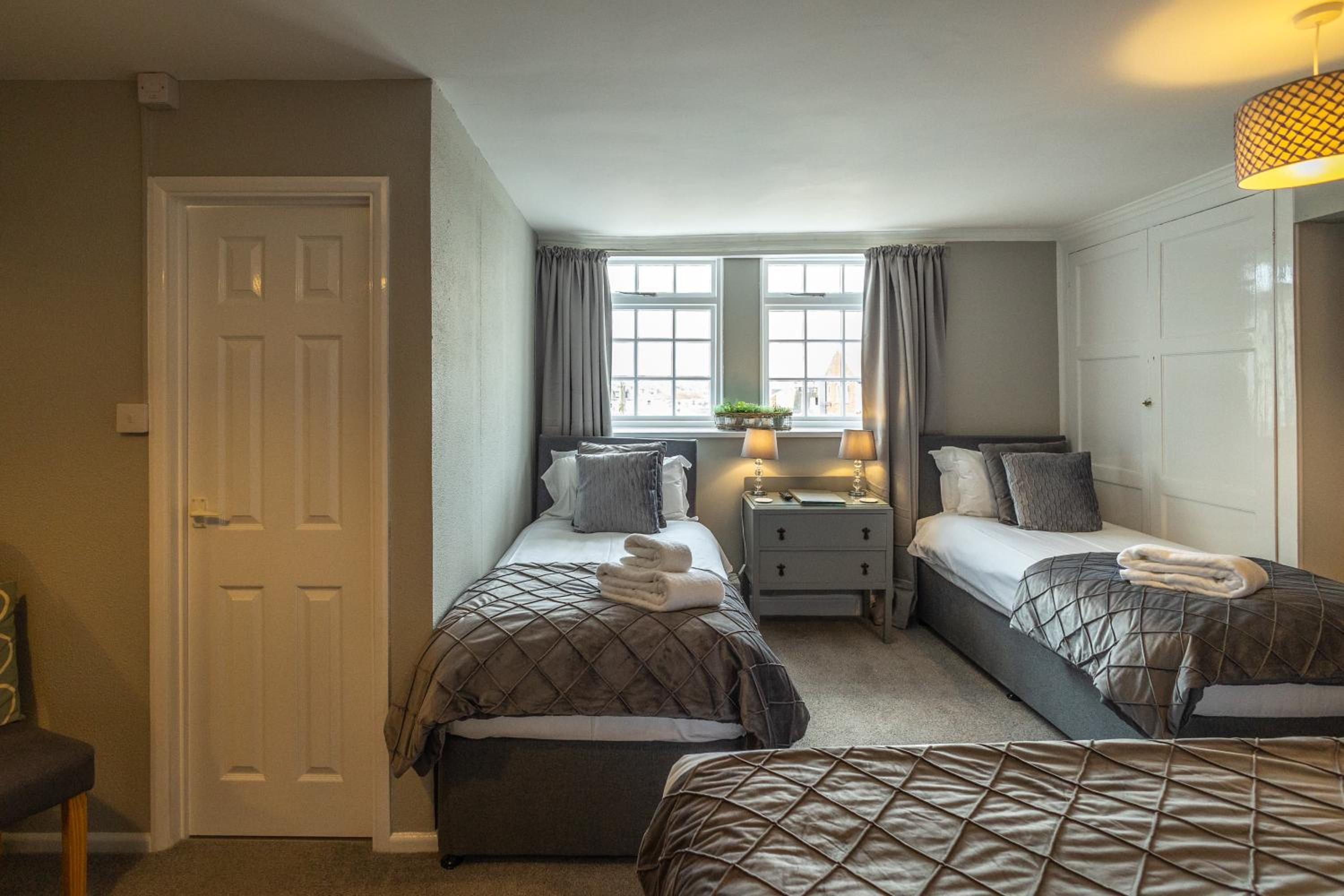 Classic Quadruple Room photo 2