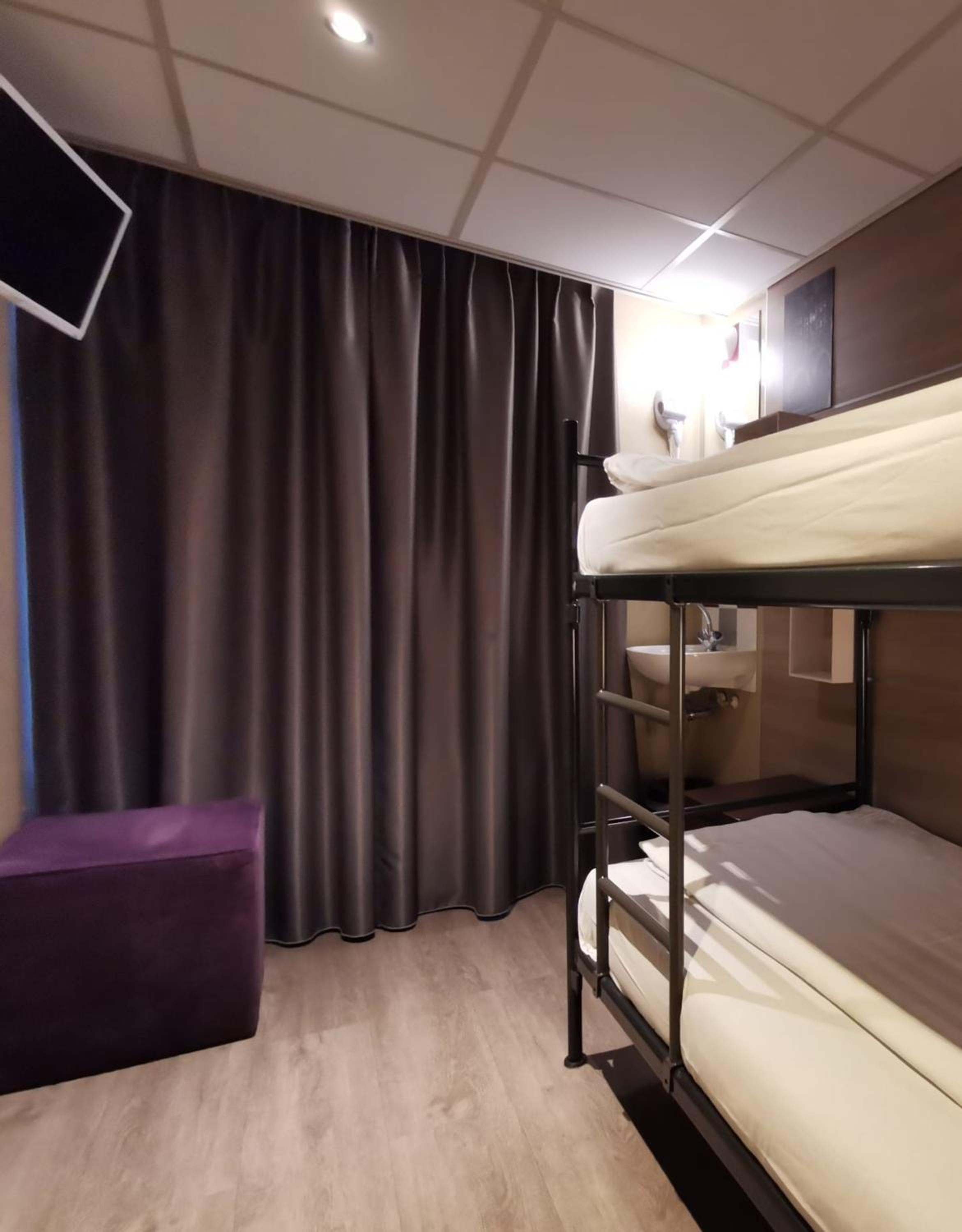 Twin Room with Shared Bathroom